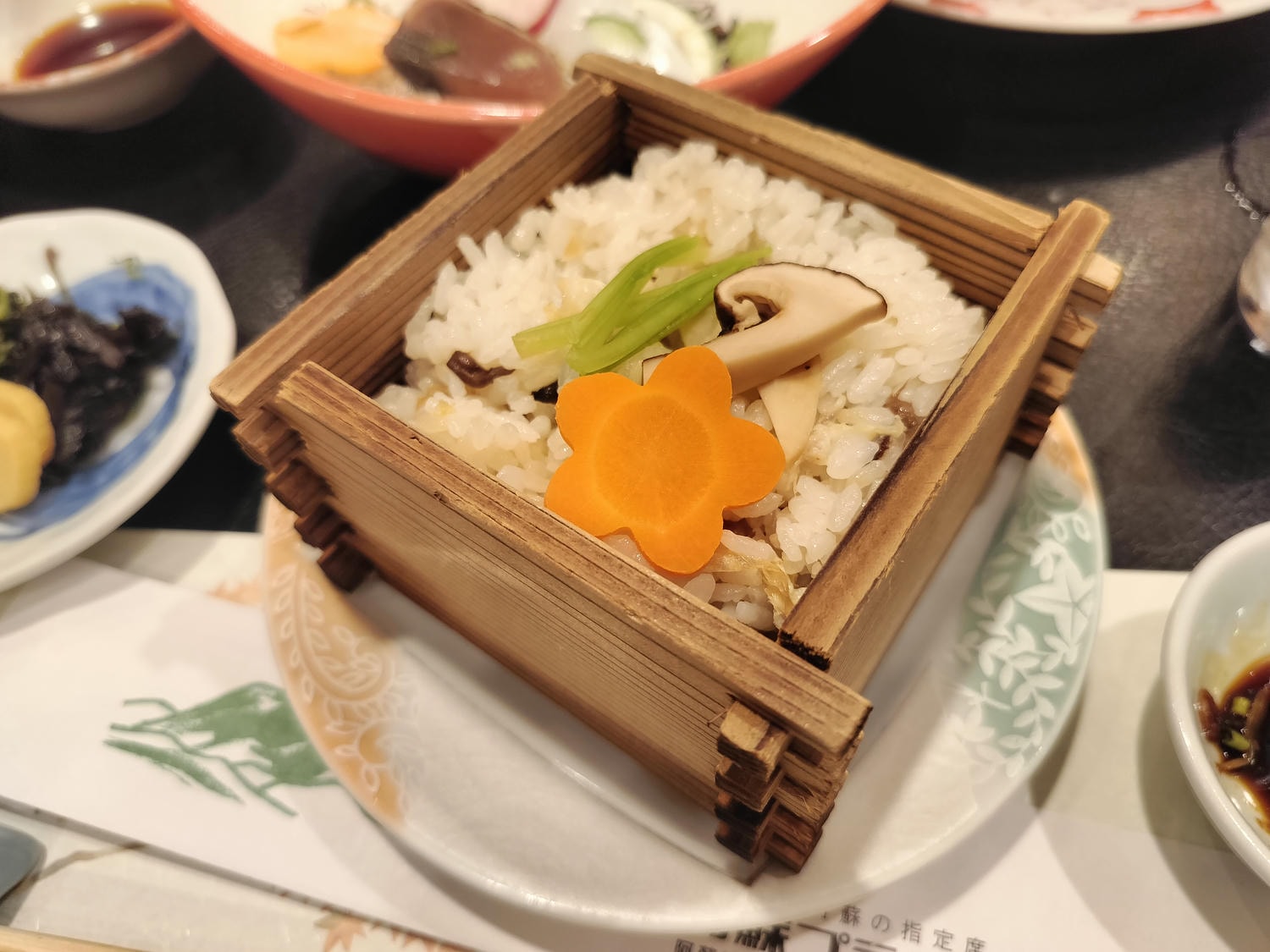 熊本阿蘇住宿┃頂樓天然溫泉絕佳田園風景「阿蘇廣場飯店」(Aso Plaza Hotel)一泊二食 VIP貴賓室品酒 免費接駁車 - 第50張圖 熊本阿蘇住宿┃頂樓天然溫泉絕佳田園風景「阿蘇廣場飯店」(Aso Plaza Hotel)一泊二食 VIP貴賓室品酒 免費接駁車