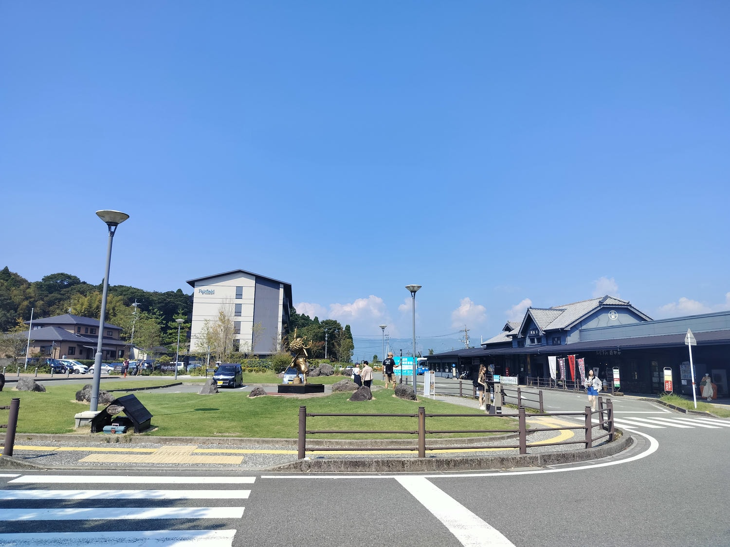 熊本景點┃草帽海賊團10座銅像捕獲 熊本自由行海賊迷 高森佛朗基縣廳魯夫 萌之里娜美 索隆喬巴香吉士 布魯克騙人布