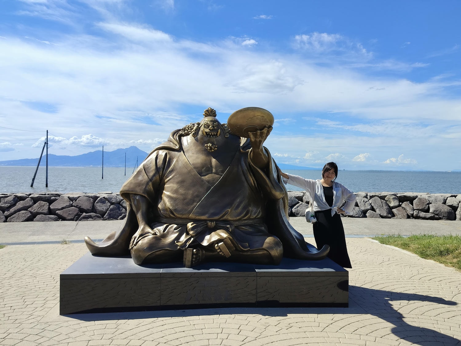 熊本景點┃草帽海賊團10座銅像捕獲 熊本自由行海賊迷 高森佛朗基縣廳魯夫 萌之里娜美 索隆喬巴香吉士 布魯克騙人布