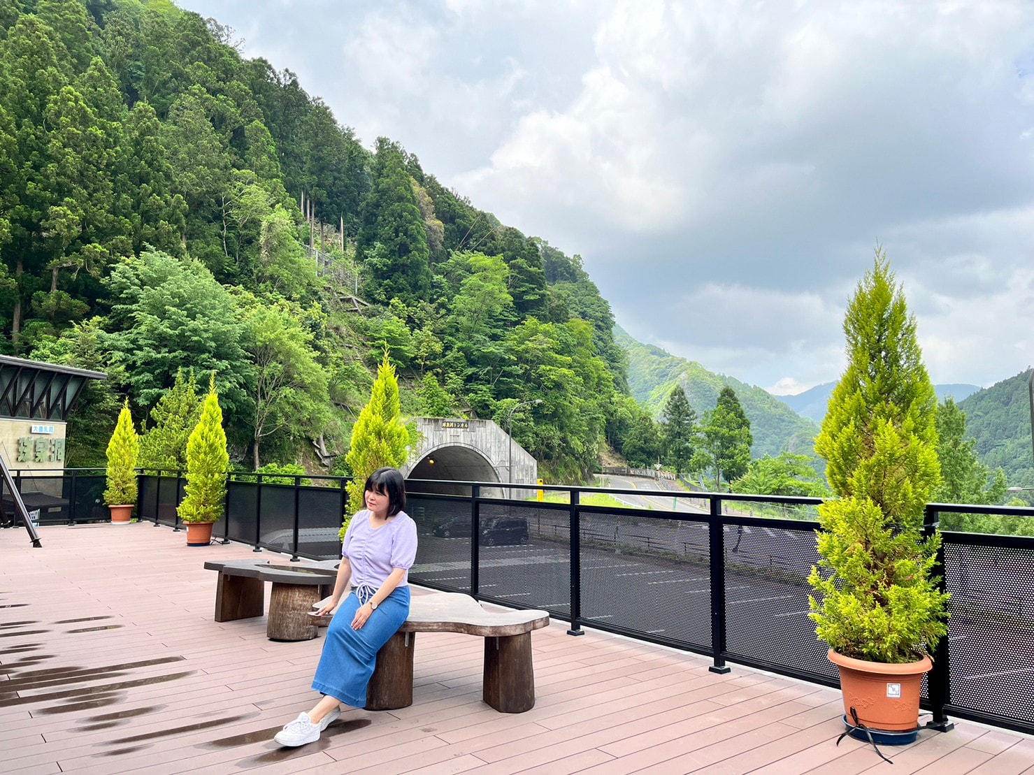 熊本南部景點┃3億年自然神秘!日本三大鐘乳石球磨村「球泉洞」很有看頭好走不怕!複合式伴手禮書店展望台 - 第31張圖 熊本南部景點┃3億年自然神秘!日本三大鐘乳石球磨村「球泉洞」很有看頭好走不怕!複合式伴手禮書店展望台