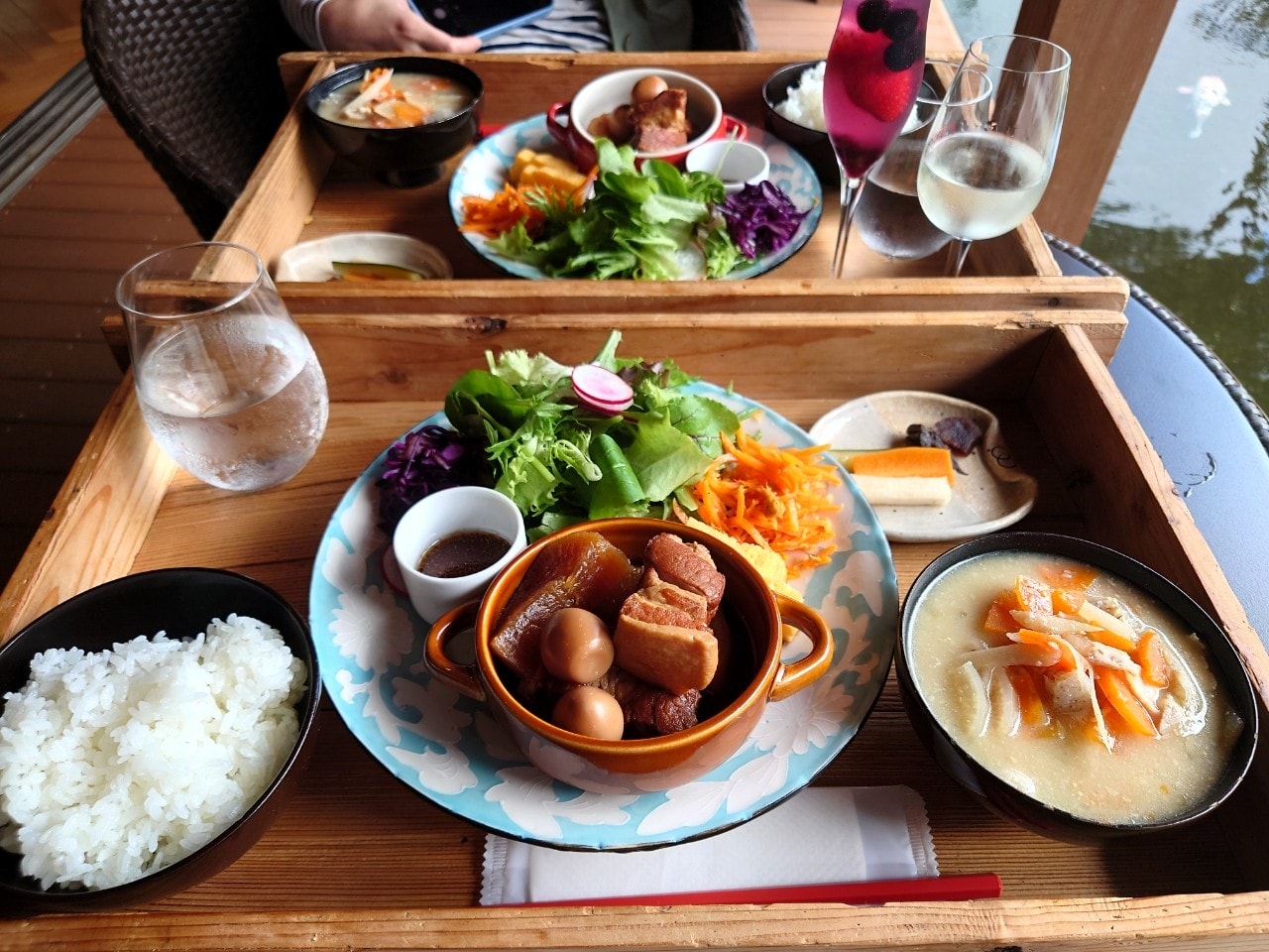 熊本景點山都町┃最古老建業250年清酒釀酒廠「通潤酒造」見學 一睹日本首座土木建築物國寶「通潤橋」壯麗放水