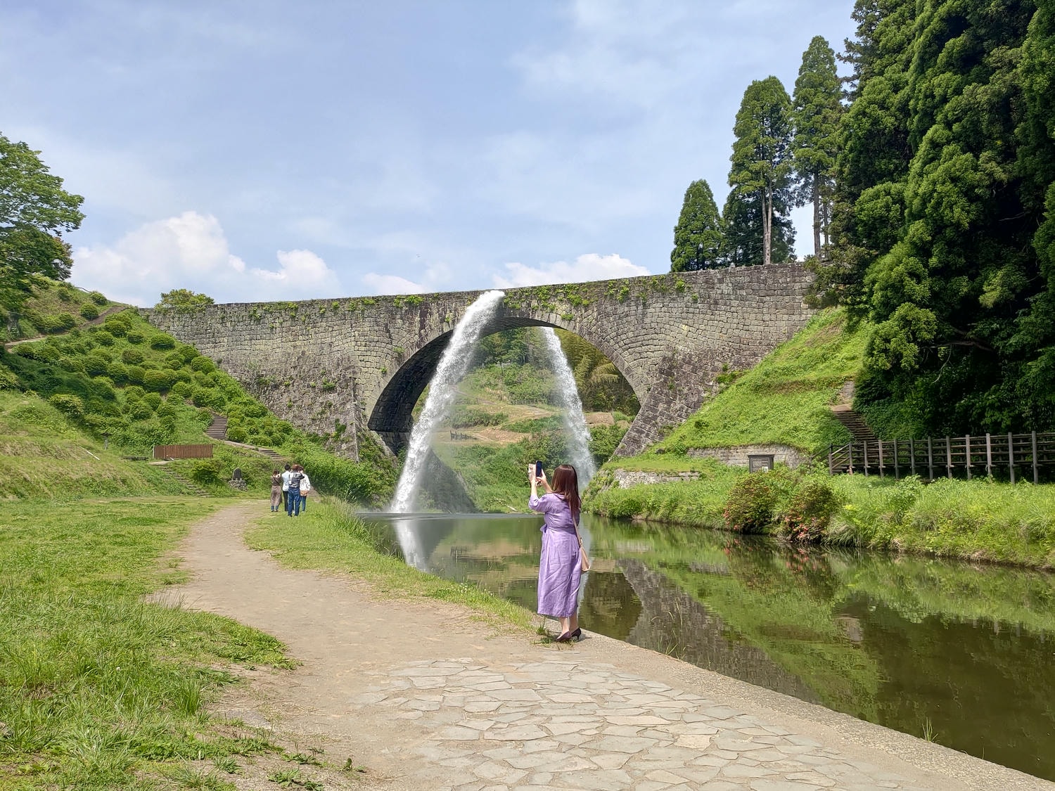 熊本景點山都町┃最古老建業250年清酒釀酒廠「通潤酒造」見學 一睹日本首座土木建築物國寶「通潤橋」壯麗放水