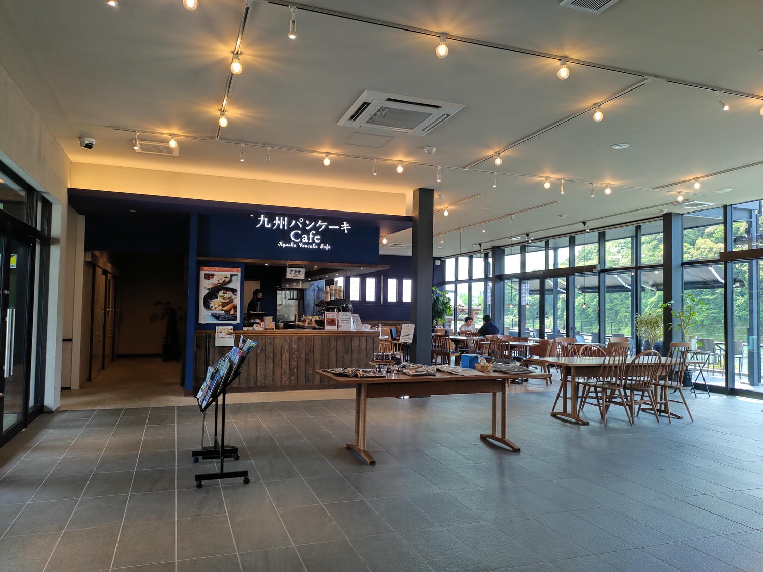 南熊本景點┃球磨燒酎博物館白岳傳承藏 八代港熊本熊公園 國寶青井阿蘇神社 球磨川遊船 鐘乳石球泉洞 肥薩橘子鐵道