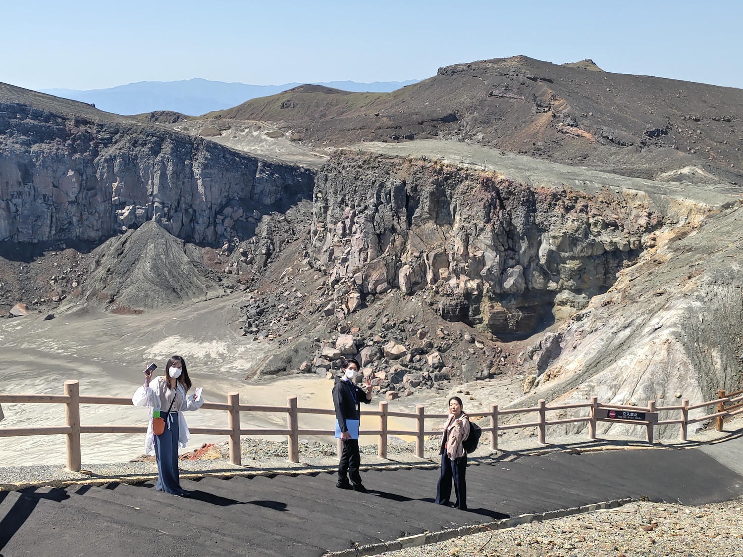 熊本景點阿蘇自由行┃交通整理!近看震撼阿蘇中岳火山口噴煙 騎馬欣賞阿蘇草千里濱草原 douce Nucca赤牛漢堡排 - 第41張圖 熊本景點阿蘇自由行┃交通整理!近看震撼阿蘇中岳火山口噴煙 騎馬欣賞阿蘇草千里濱草原 douce Nucca赤牛漢堡排