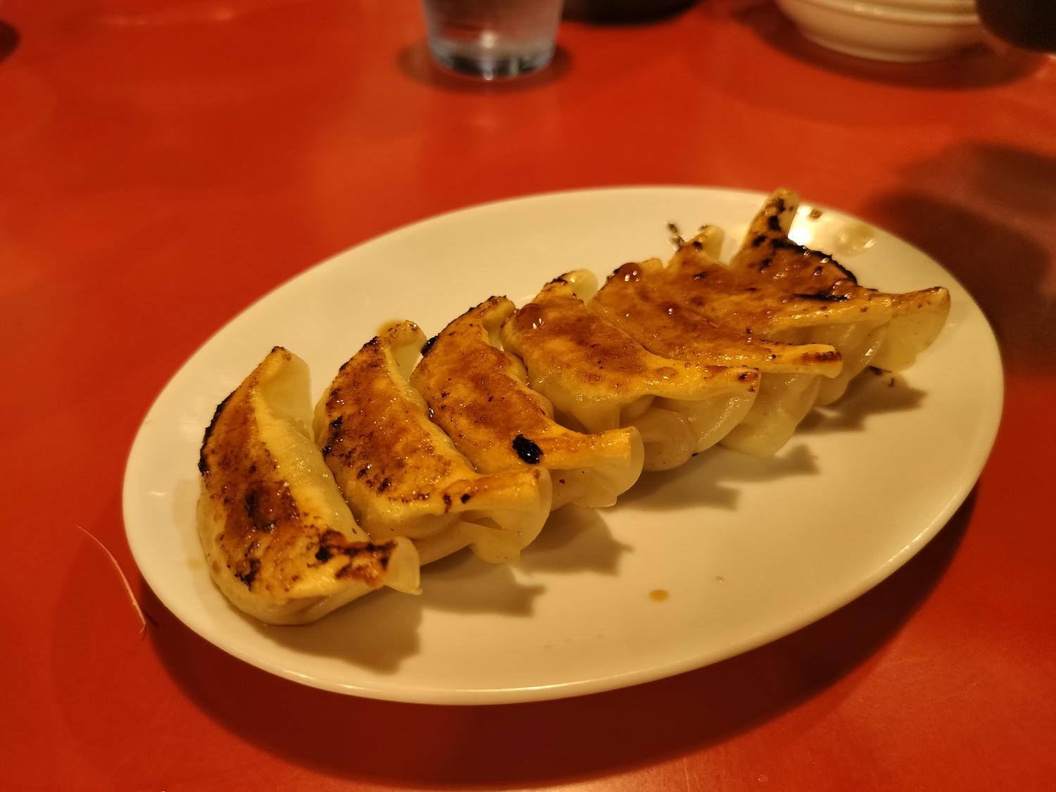 在地人帶路熊本市區拉麵┃下通商店街「黑亭拉麵」「中華風-味千拉麵」「深夜赤組拉麵580日幣超親民」鯷魚拉麵にぼらや - 第46張圖 在地人帶路熊本市區拉麵┃下通商店街「黑亭拉麵」「中華風-味千拉麵」「深夜赤組拉麵580日幣超親民」鯷魚拉麵にぼらや