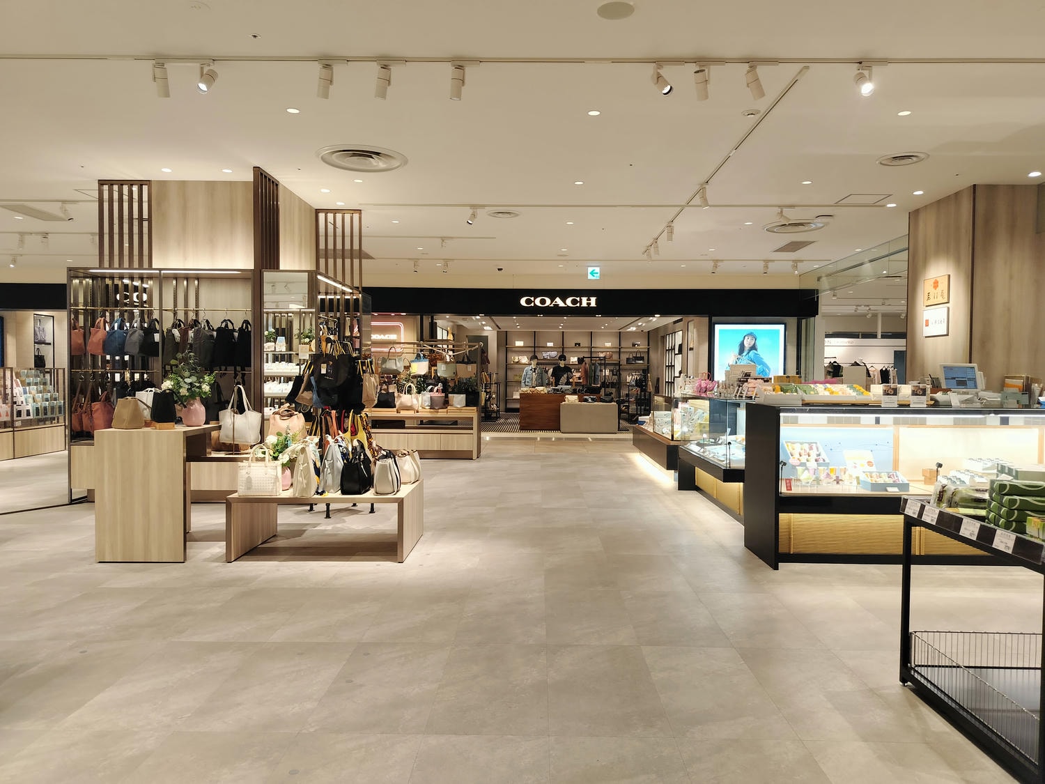 德島住宿┃緊連德島站 JR德島克萊蒙特飯店 (JR Hotel Clement Tokushima)站前無印良品 loft 松屋牛丼 德島拉麵 - 第28張圖 德島住宿┃緊連德島站 JR德島克萊蒙特飯店 (JR Hotel Clement Tokushima)站前無印良品 loft 松屋牛丼 德島拉麵