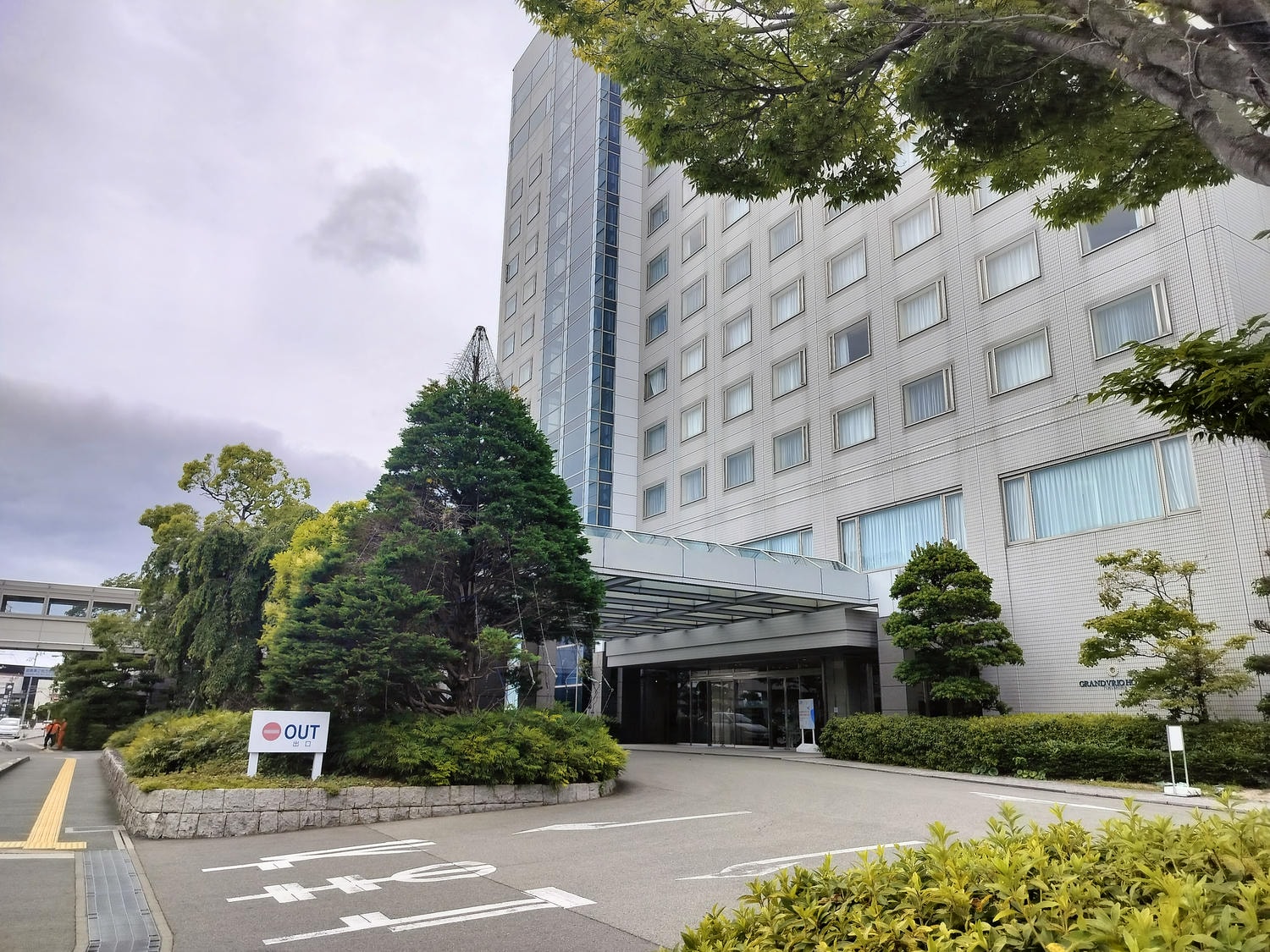 德島住宿┃走路有24小時大超市藥粧!德島格蘭維羅酒店 (Tokushima Grandvrio Hotel)早餐豐富 JR阿波富田站