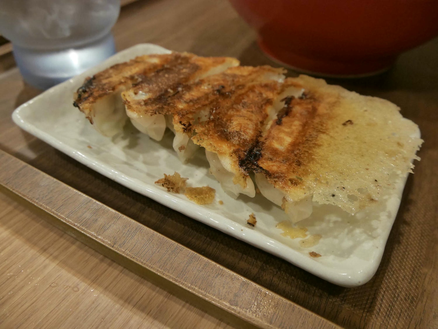 在地人帶路熊本市區拉麵┃下通商店街「黑亭拉麵」「中華風-味千拉麵」「深夜赤組拉麵580日幣超親民」鯷魚拉麵にぼらや - 第11張圖 在地人帶路熊本市區拉麵┃下通商店街「黑亭拉麵」「中華風-味千拉麵」「深夜赤組拉麵580日幣超親民」鯷魚拉麵にぼらや