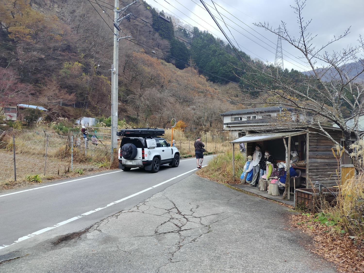 德島景點┃德島自由行 秘境奧祖谷賞楓 自駕景點整理「二重葛藤橋 落合集落 天空稻草人村 尿尿小童 龍宮崖公園」