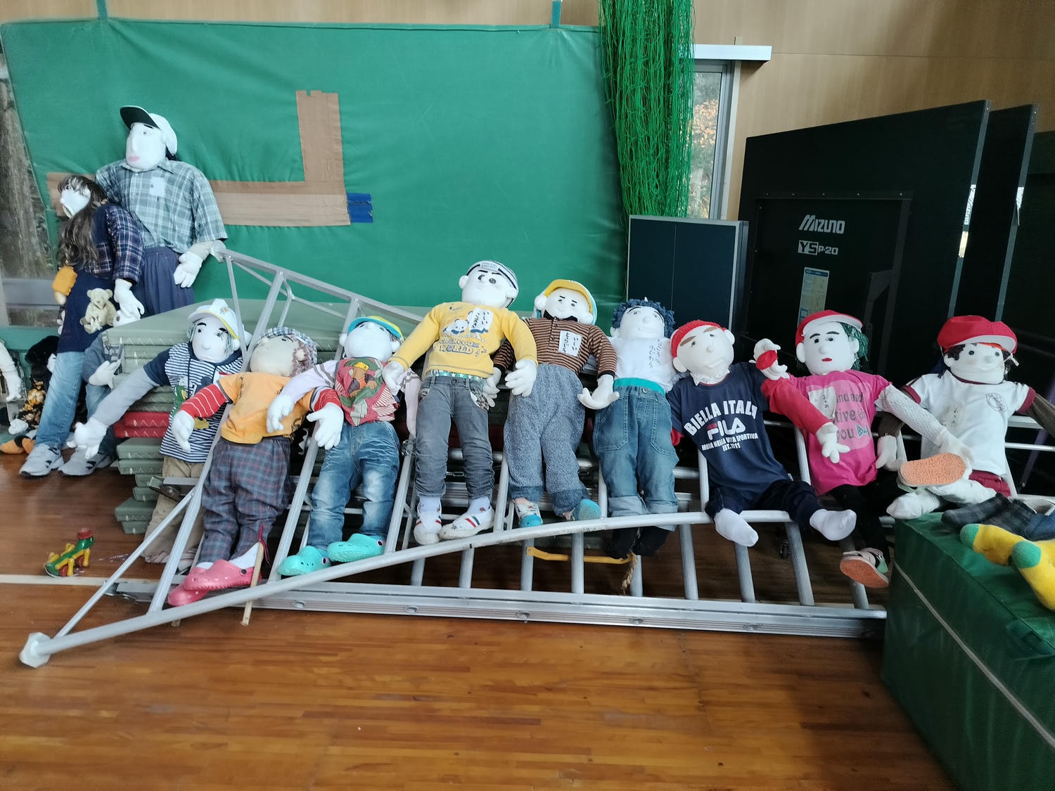 德島景點┃德島自由行 秘境奧祖谷賞楓 自駕景點整理「二重葛藤橋 落合集落 天空稻草人村 尿尿小童 龍宮崖公園」