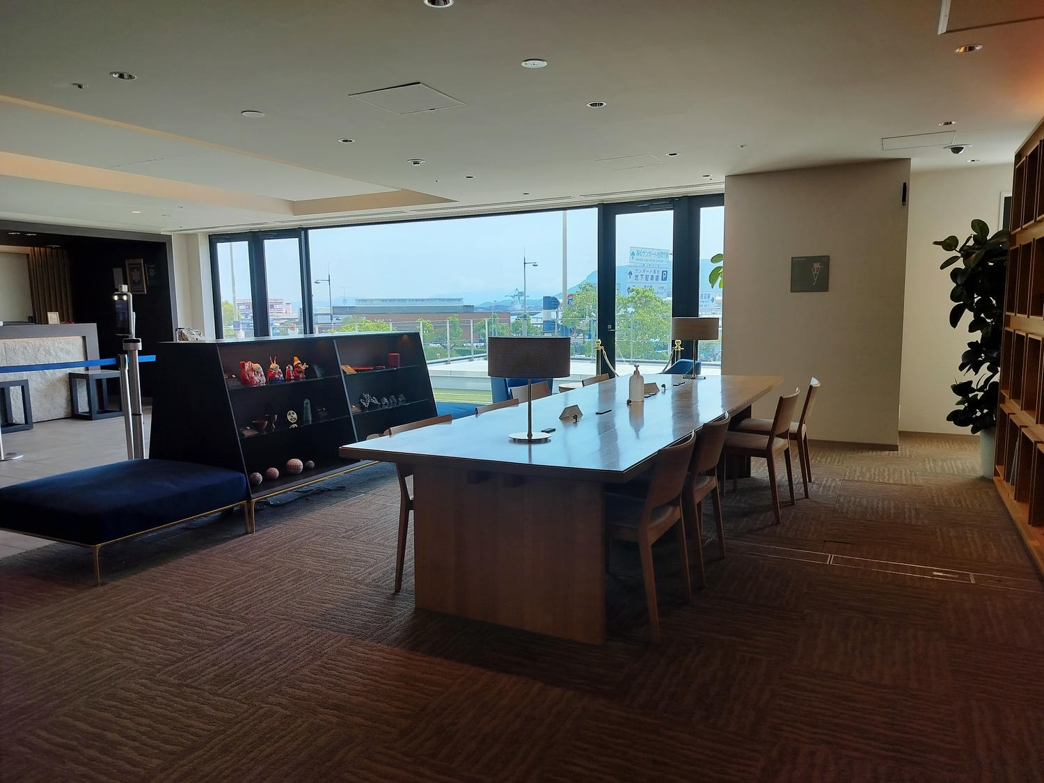 香川住宿┃JR高松站前 特色建築高松克雷緬特酒店 (JR Clement Inn)高松港跳島 高松站逛超市藥粧無印良品