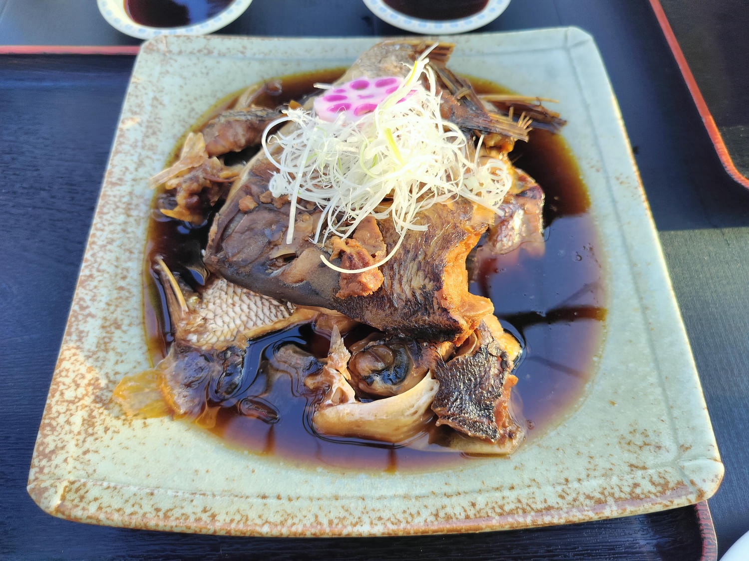 來四國德島煮魯肉飯┃釣魚餐廳新鮮納得市(新鮮なっとく市)亞州美食祭 台灣人煮魯肉飯 大雞排 地瓜球 麻婆豆腐美味登場