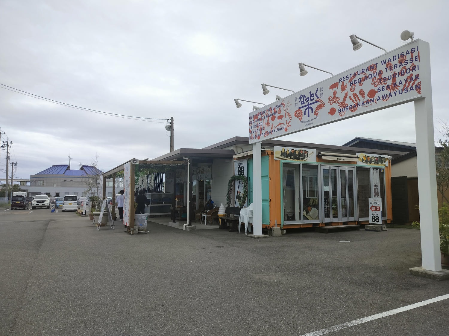 四國德島餐廳┃四國最好玩釣魚餐廳 德島新鮮納得市定食燒烤複合式/徳島新鮮なっとく市 海景超美 近永旺購物德島港 - 第53張圖 四國德島餐廳┃四國最好玩釣魚餐廳 德島新鮮納得市定食燒烤複合式/徳島新鮮なっとく市 海景超美 近永旺購物德島港