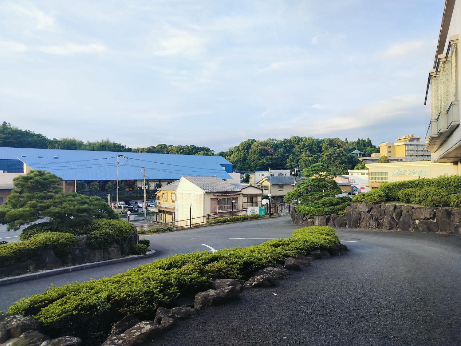 熊本住宿玉名┃渡假天然溫泉房寬舒適「司ロイヤルホテル(Tsukasa Royal Hotel)一泊二食JR新玉名站巴士7分 - 第6張圖 熊本住宿玉名┃渡假天然溫泉房寬舒適「司ロイヤルホテル(Tsukasa Royal Hotel)一泊二食JR新玉名站巴士7分