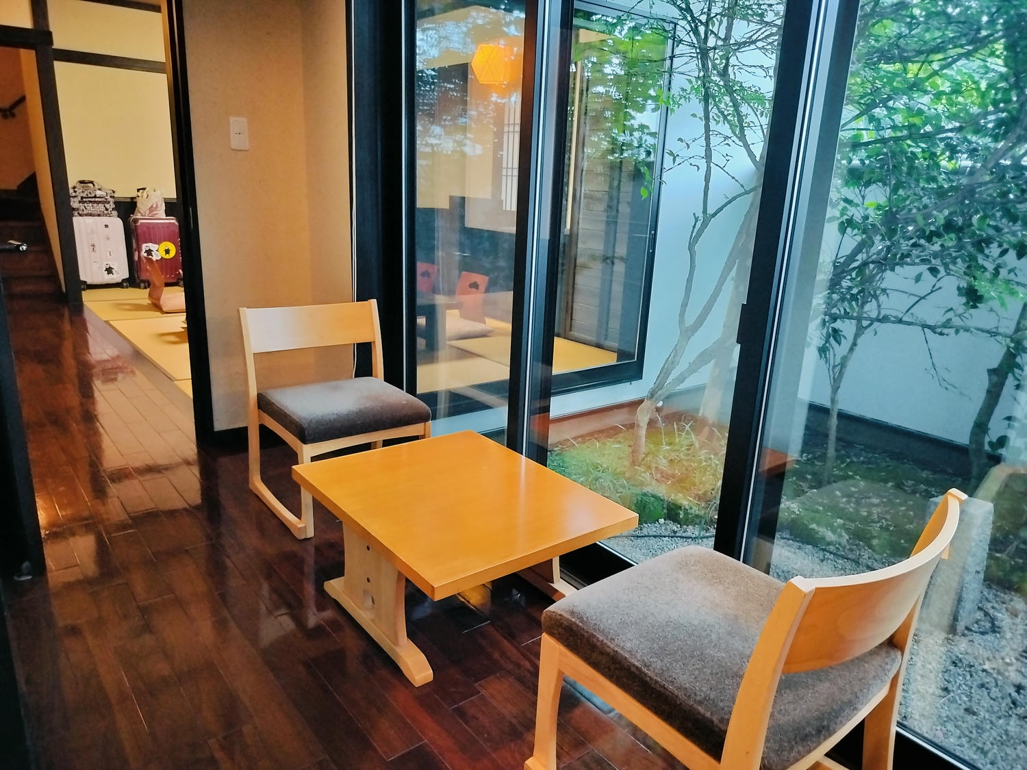 熊本住宿阿蘇┃高級溫泉包棟賞阿蘇五岳「南阿蘇溫泉鄉別邸蘇庵」樓中樓舒適超滿意!一泊二食吃和牛可接送