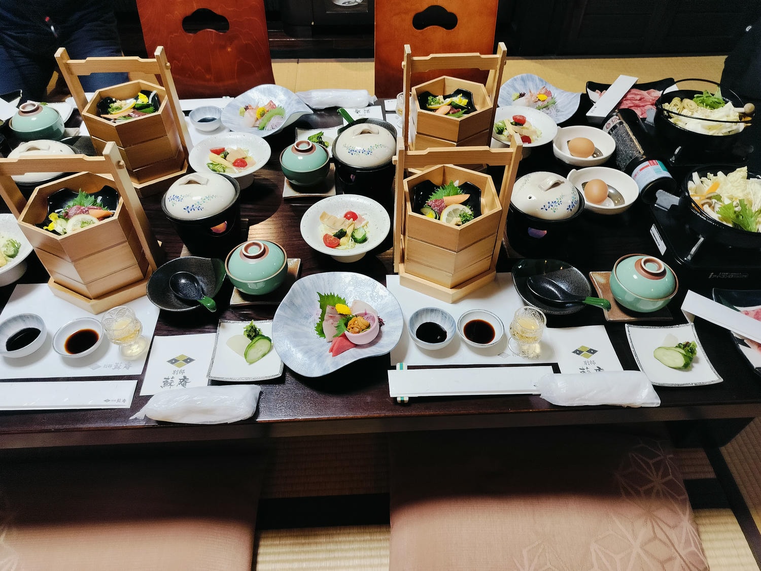 熊本住宿阿蘇┃高級溫泉包棟賞阿蘇五岳「南阿蘇溫泉鄉別邸蘇庵」樓中樓舒適超滿意!一泊二食吃和牛可接送