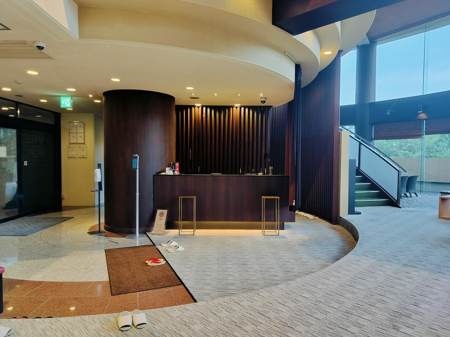 熊本住宿阿蘇┃高級溫泉包棟賞阿蘇五岳「南阿蘇溫泉鄉別邸蘇庵」樓中樓舒適超滿意!一泊二食吃和牛可接送