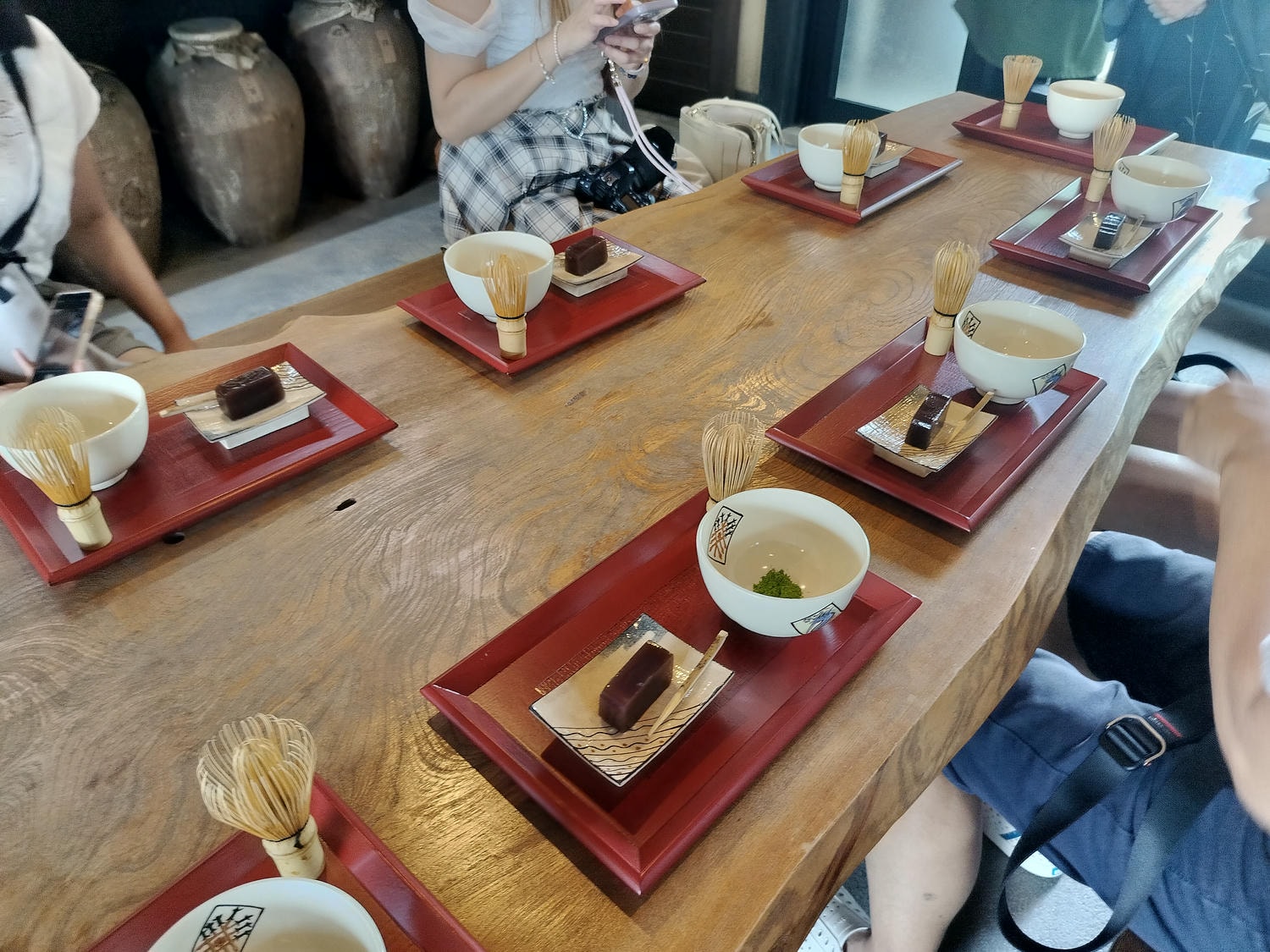 熊本體驗人吉┃鍛冶屋町百年老鋪-釜田釀造所味噌醬油藏見學試吃 立山商店抹茶體驗品茶 球磨川水質恩惠