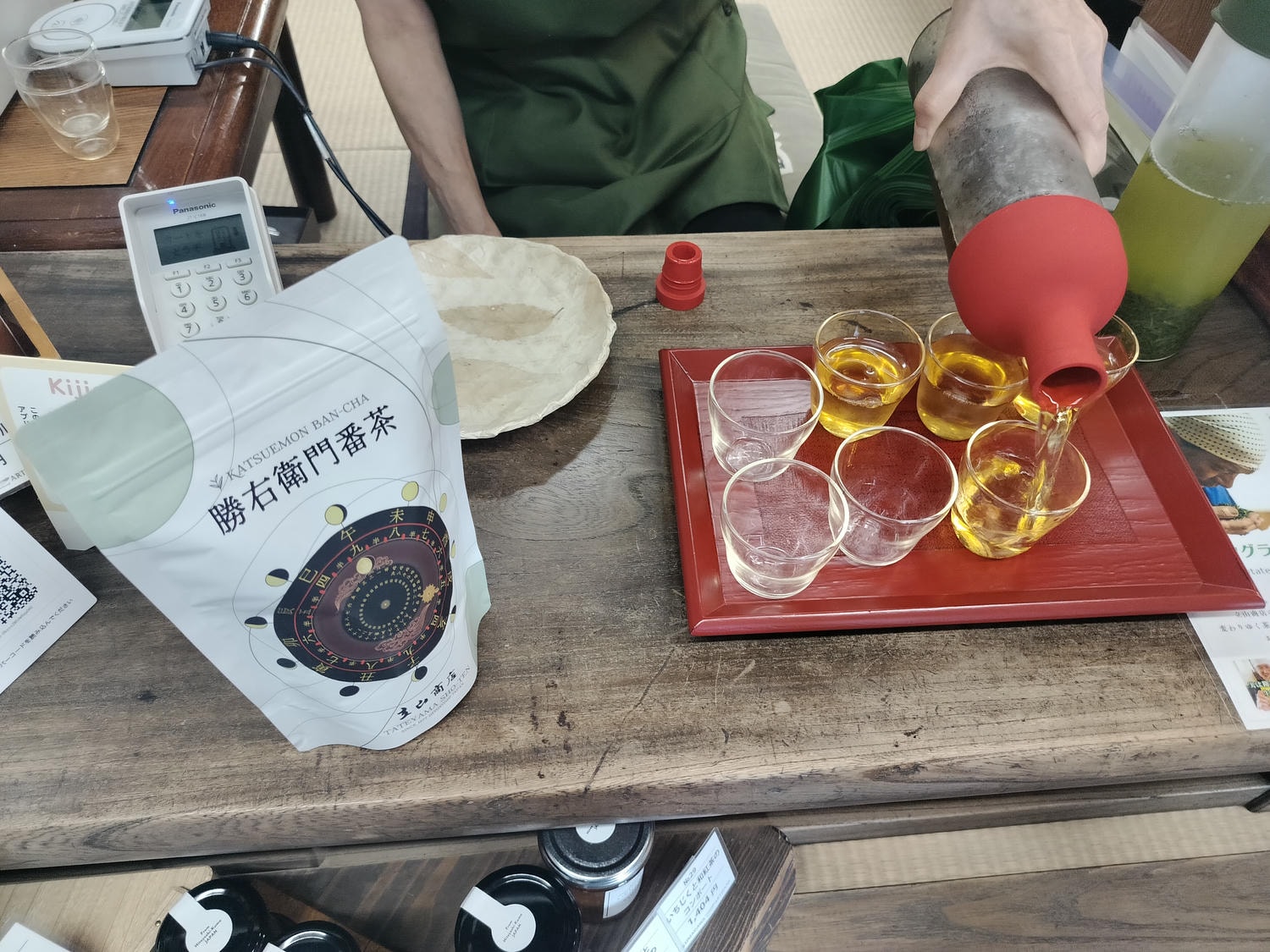 熊本體驗人吉┃鍛冶屋町百年老鋪-釜田釀造所味噌醬油藏見學試吃 立山商店抹茶體驗品茶 球磨川水質恩惠