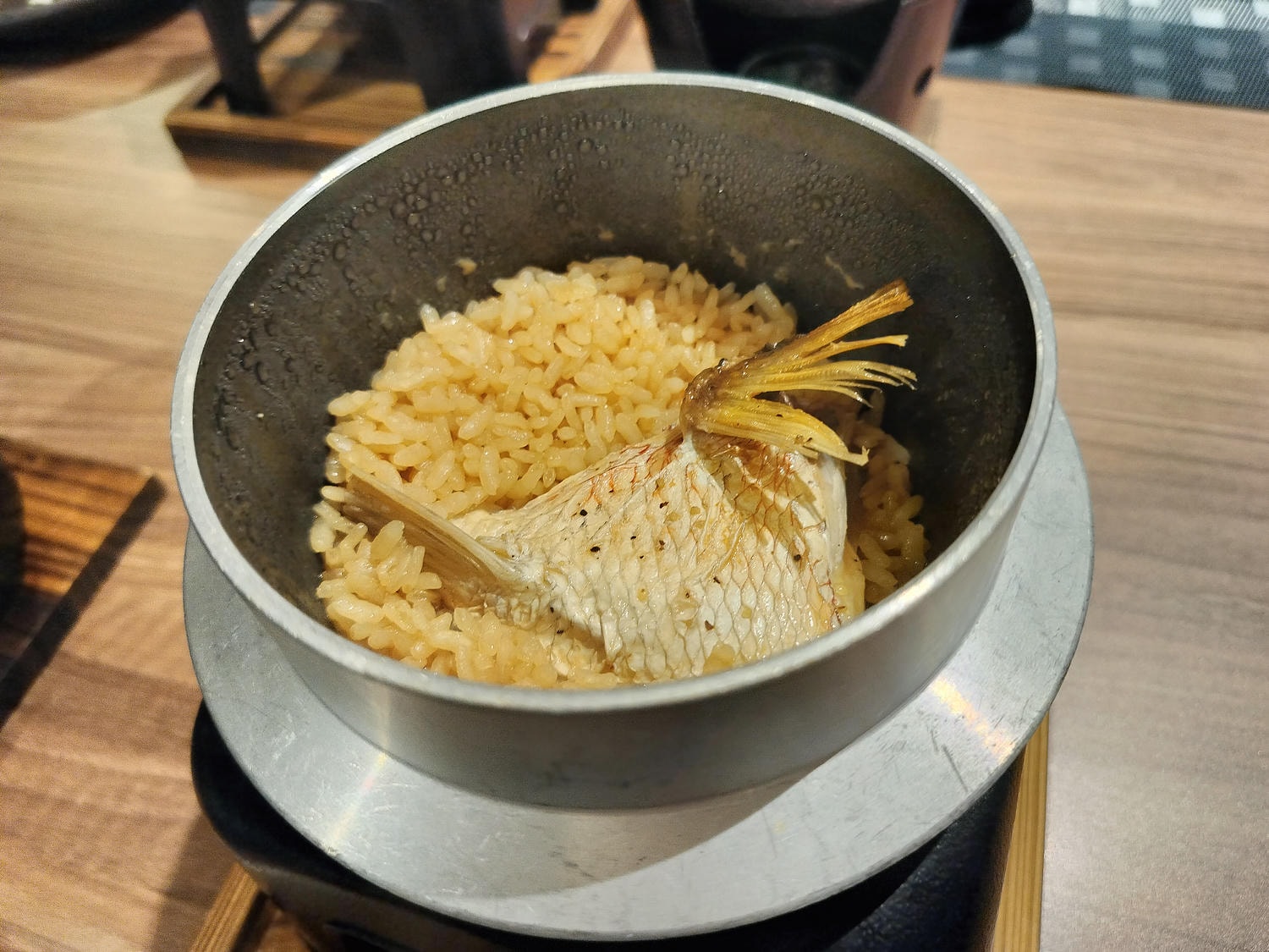 熊本高爾夫渡假住宿┃專業球場-阿蘇TRIAL高爾夫球場渡假村住一晚 天然溫泉一泊二食 阿蘇山包圍美景寧靜