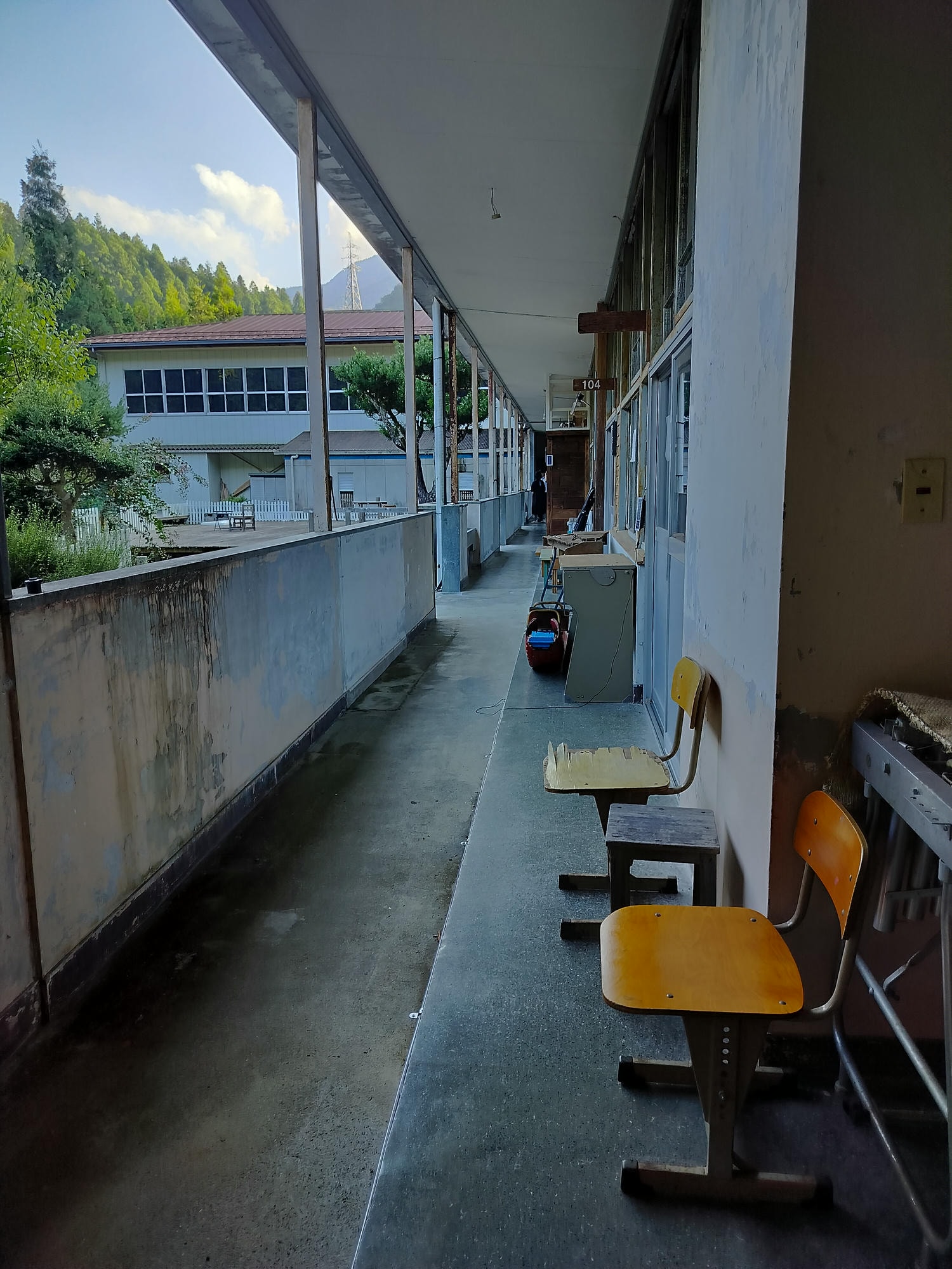 德島祖谷秘境咖啡┃與貓共存小學廢校活用Haretoke cafe咖啡辦公 Guest House青旅住宿 ハレとケ珈琲地方創生 - 第9張圖 德島祖谷秘境咖啡┃與貓共存小學廢校活用Haretoke cafe咖啡辦公 Guest House青旅住宿 ハレとケ珈琲地方創生