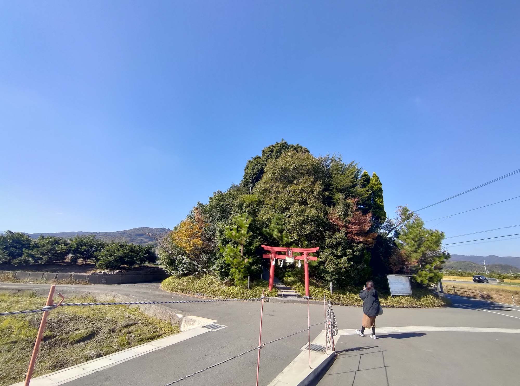 德島景點┃日本最矮天然山「弁天山」標高6.1公尺 30步完美攻頂 日本國土地理院認證! 山頂神社多款御朱印 登頂證明入手 - 第28張圖 德島景點┃日本最矮天然山「弁天山」標高6.1公尺 30步完美攻頂 日本國土地理院認證! 山頂神社多款御朱印 登頂證明入手