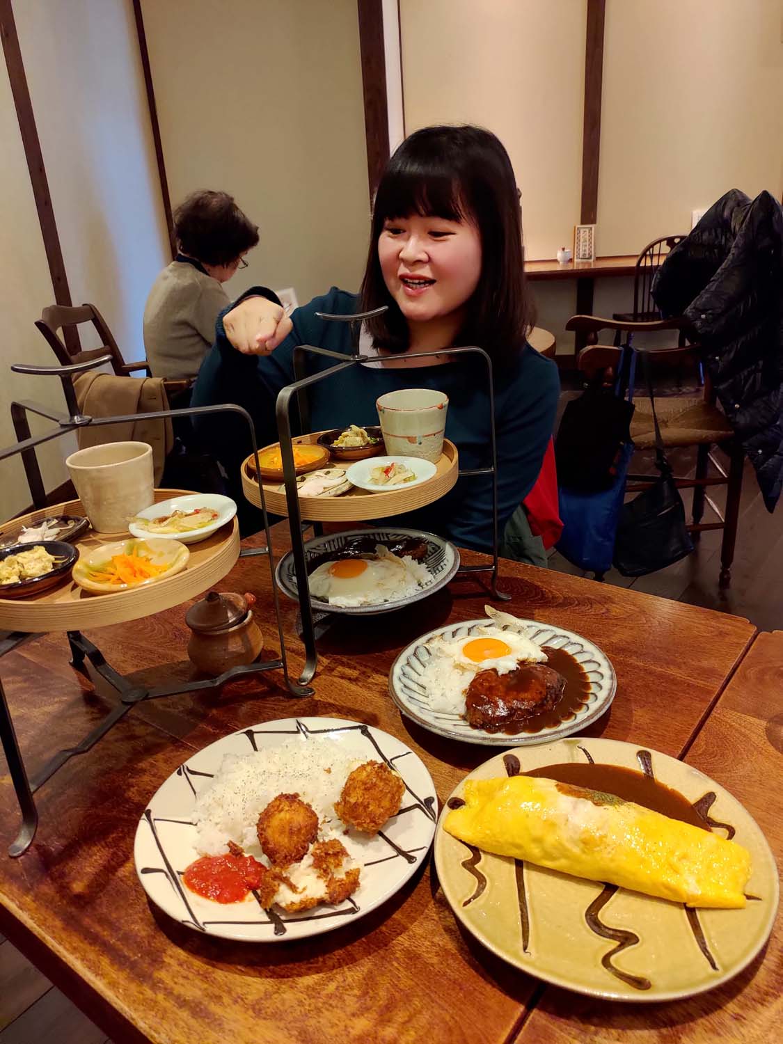 鳥取餐廳|たくみ匠割烹店 民藝美學與和牛涮涮鍋完美邂逅 定食套餐 民藝美術館 たくみ工藝店 たくみ咖啡 鳥取自由行 鳥取站走6分 - 第35張圖 鳥取餐廳|たくみ匠割烹店 民藝美學與和牛涮涮鍋完美邂逅 定食套餐 民藝美術館 たくみ工藝店 たくみ咖啡 鳥取自由行 鳥取站走6分