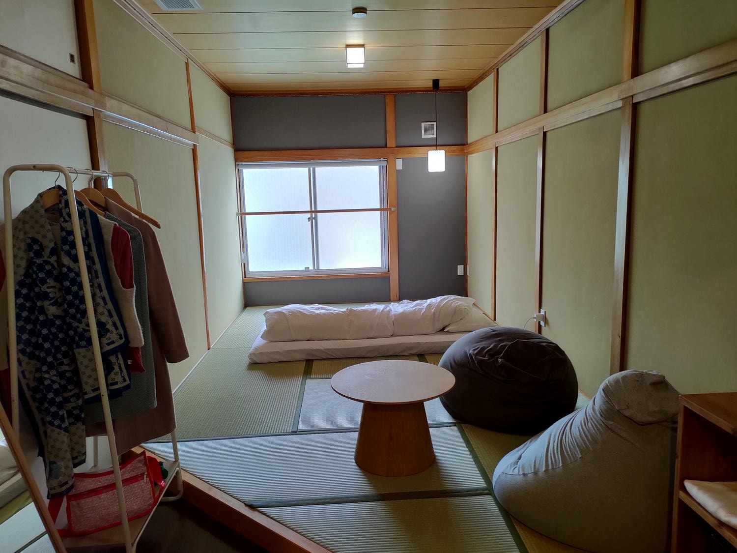 香川高松住宿┃JR四國直營Setolive 4S STAY古民家住宿 文青列車元素(2024新開) JR高松走10分 瀨戶藝術祭住宿