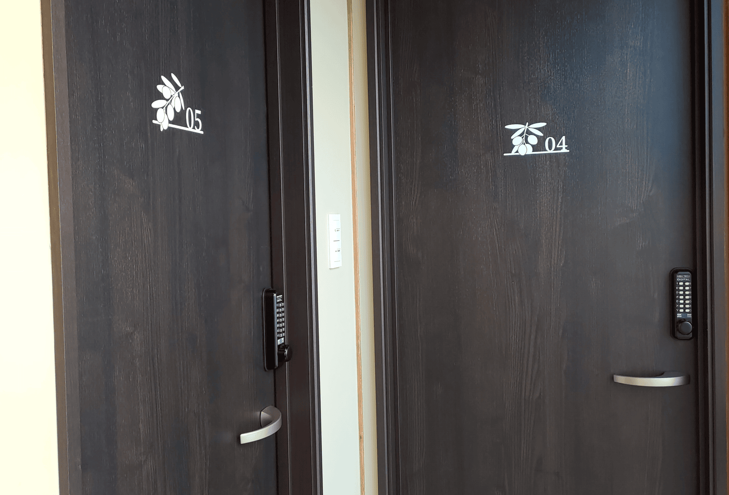 香川高松住宿┃JR四國直營Setolive 4S STAY古民家住宿 文青列車元素(2024新開) JR高松走10分 瀨戶藝術祭住宿