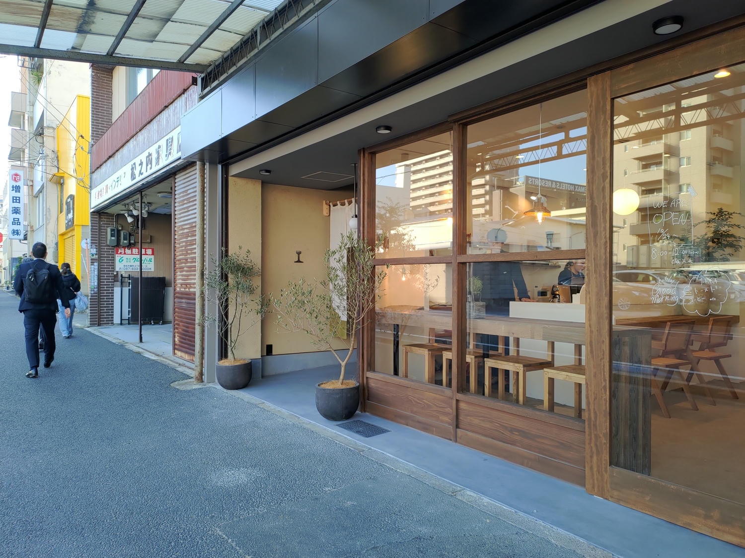 香川高松住宿┃JR四國直營Setolive 4S STAY古民家住宿 文青列車元素(2024新開) JR高松走10分 瀨戶藝術祭住宿