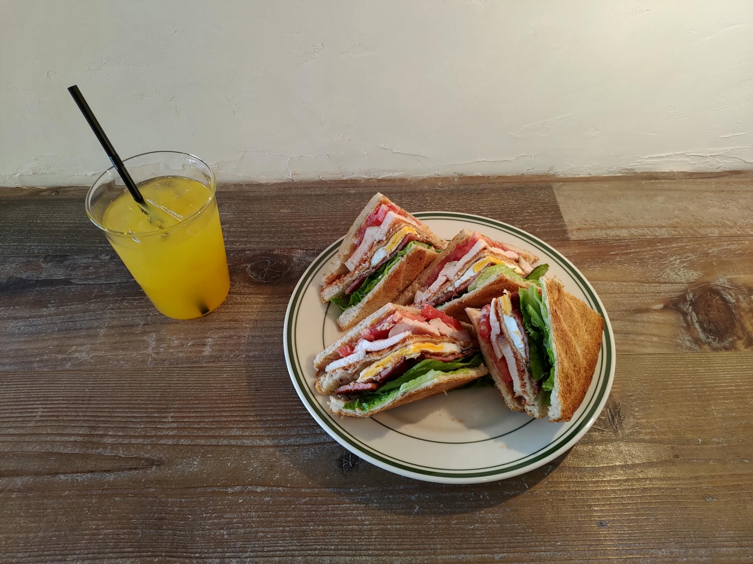 香川高松住宿┃JR四國直營Setolive 4S STAY古民家住宿 文青列車元素(2024新開) JR高松走10分 瀨戶藝術祭住宿