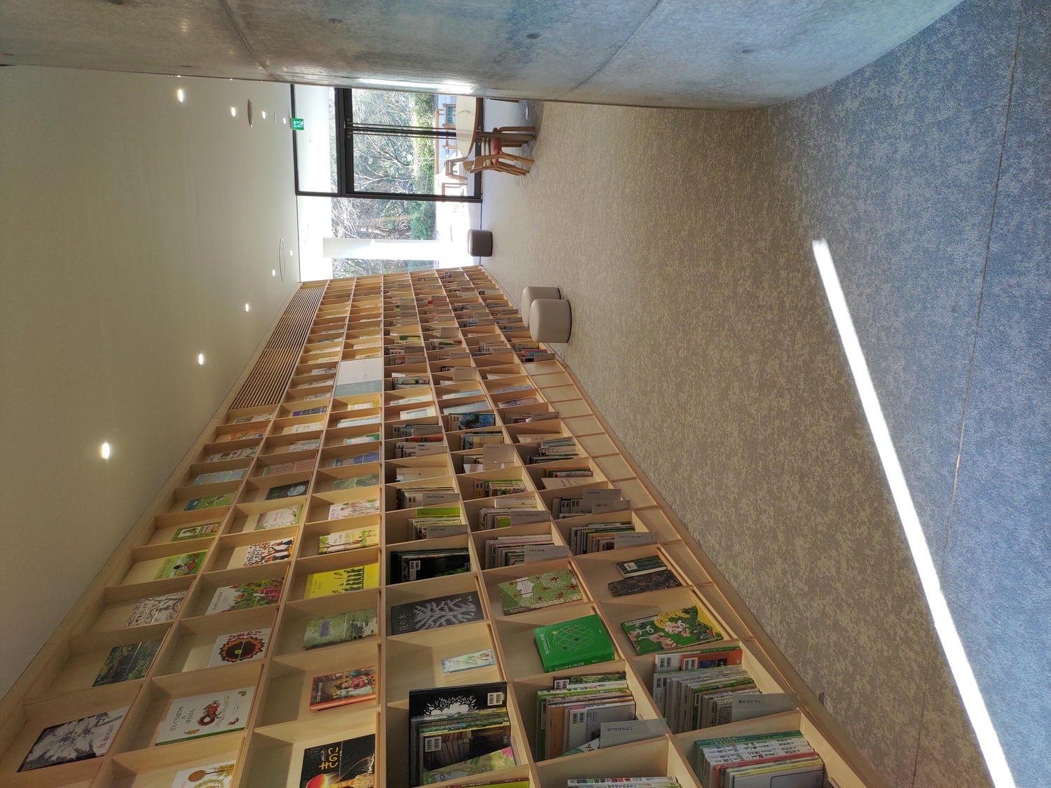 熊本景點┃2024開館 安藤忠雄設計捐贈「熊本兒童圖書森林」地震復興 熊本市路面電車步行5分 滿滿熊本元素直飛熊本