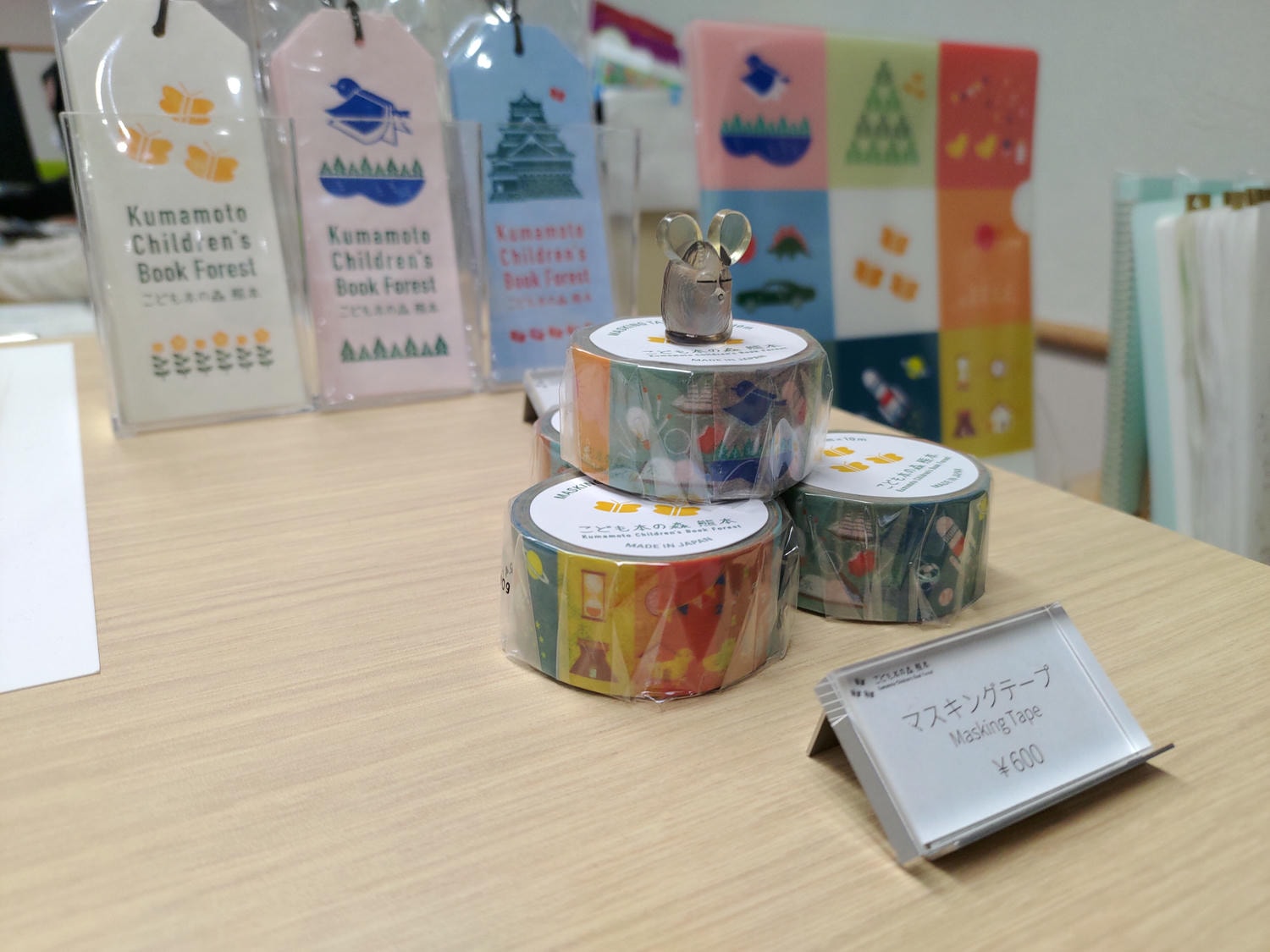 熊本景點┃2024開館 安藤忠雄設計捐贈「熊本兒童圖書森林」地震復興 熊本市路面電車步行5分 滿滿熊本元素直飛熊本