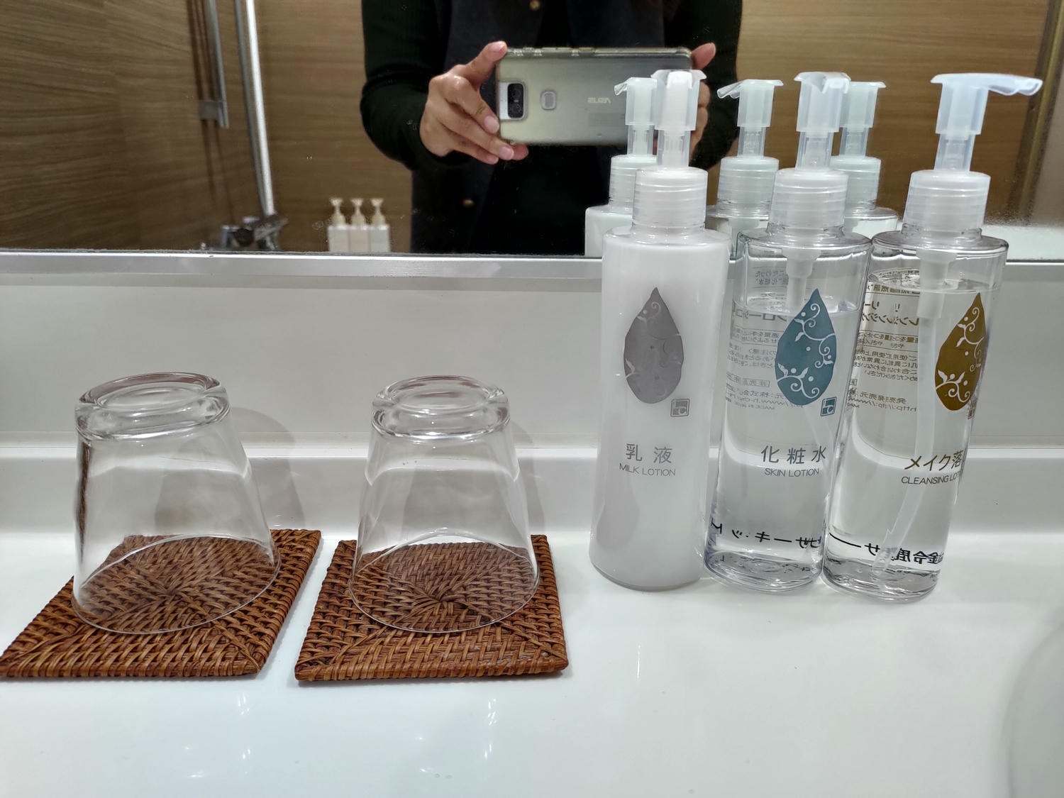 近畿三重旅遊┃親子最愛!!夢想的賽車牆面「主題鈴鹿賽車場飯店」直通賽車場樂園 天然溫泉自助早晚餐超豐富 免費停車