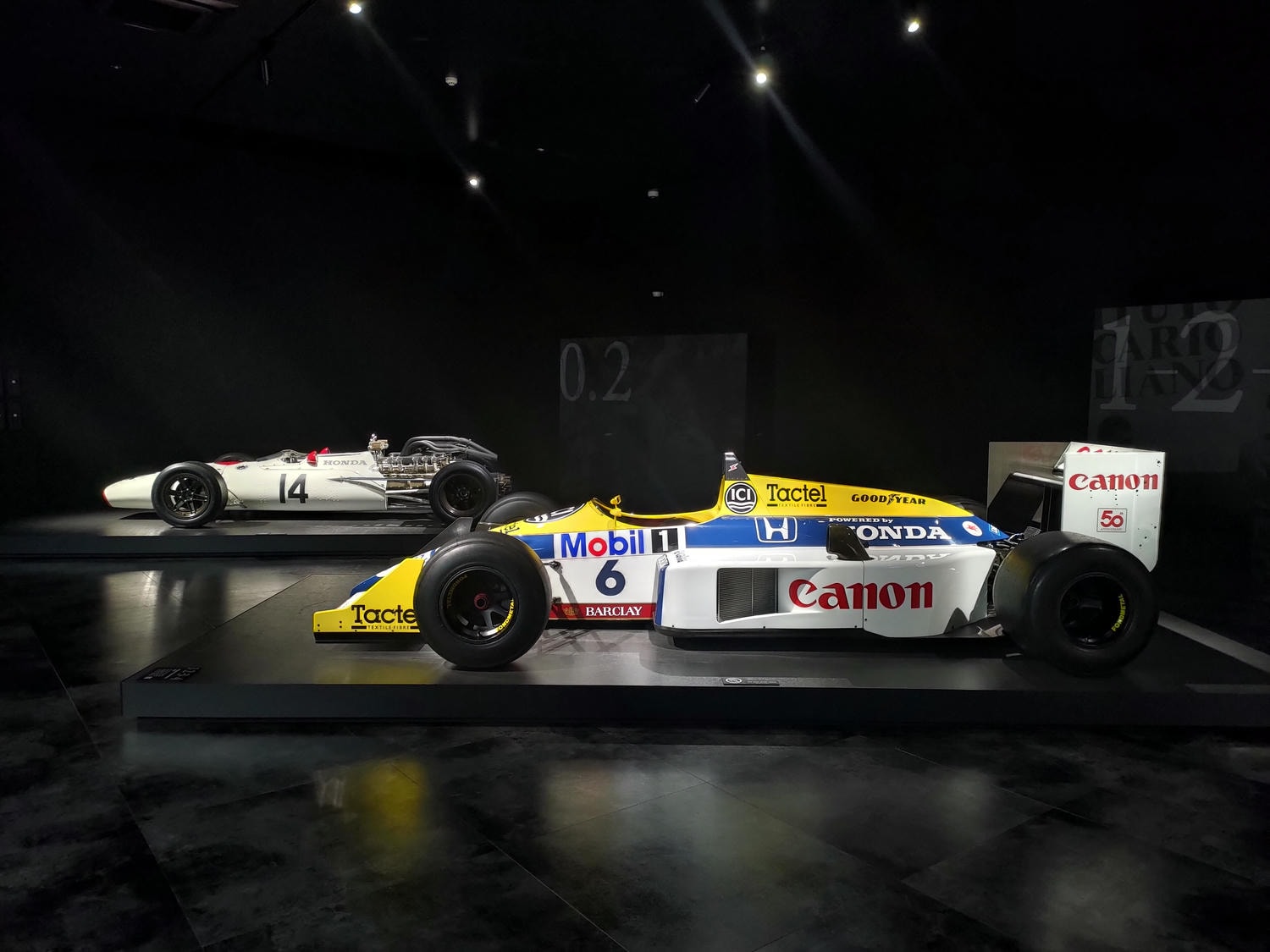 近畿三重┃「鈴鹿賽車場樂園」全介紹 大人小孩車車天堂一日護照 F1賽道賽車開起來 酷奇拉小鎮 VIP休息室 日本親子樂園