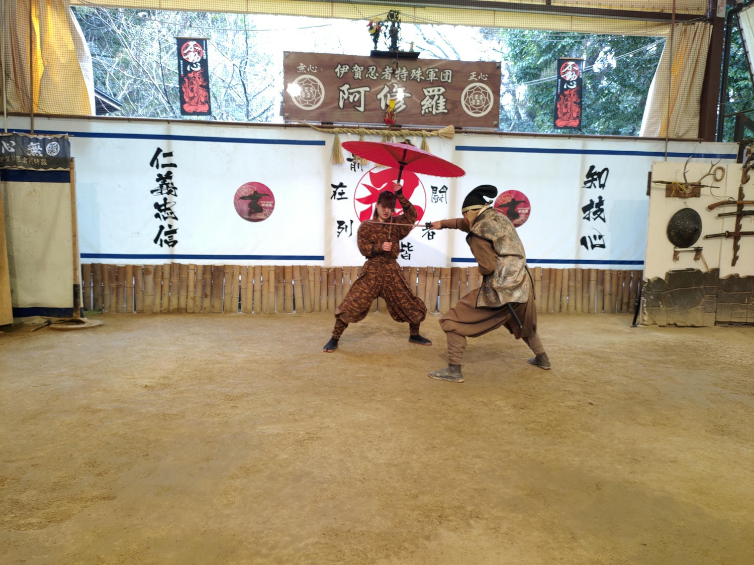 三重鈴鹿伊賀親子遊┃「鈴鹿賽車場樂園」自駕近郊「伊賀流忍者博物館」忍者表演 百年「福岡醤油店」見學體驗 自由行