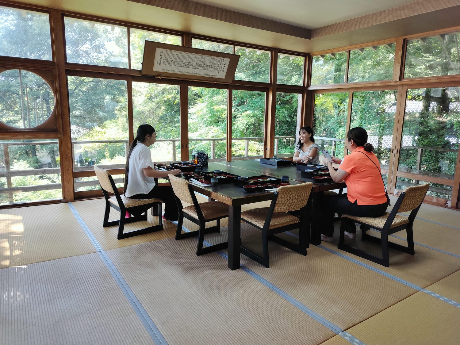 熊本餐廳┃山鹿市日輪寺「とき処 南無ナーム」精進料理食材細膩用心 座落池塘上 熊本素食 熊本自由行 - 第9張圖 熊本餐廳┃山鹿市日輪寺「とき処 南無ナーム」精進料理食材細膩用心 座落池塘上 熊本素食 熊本自由行