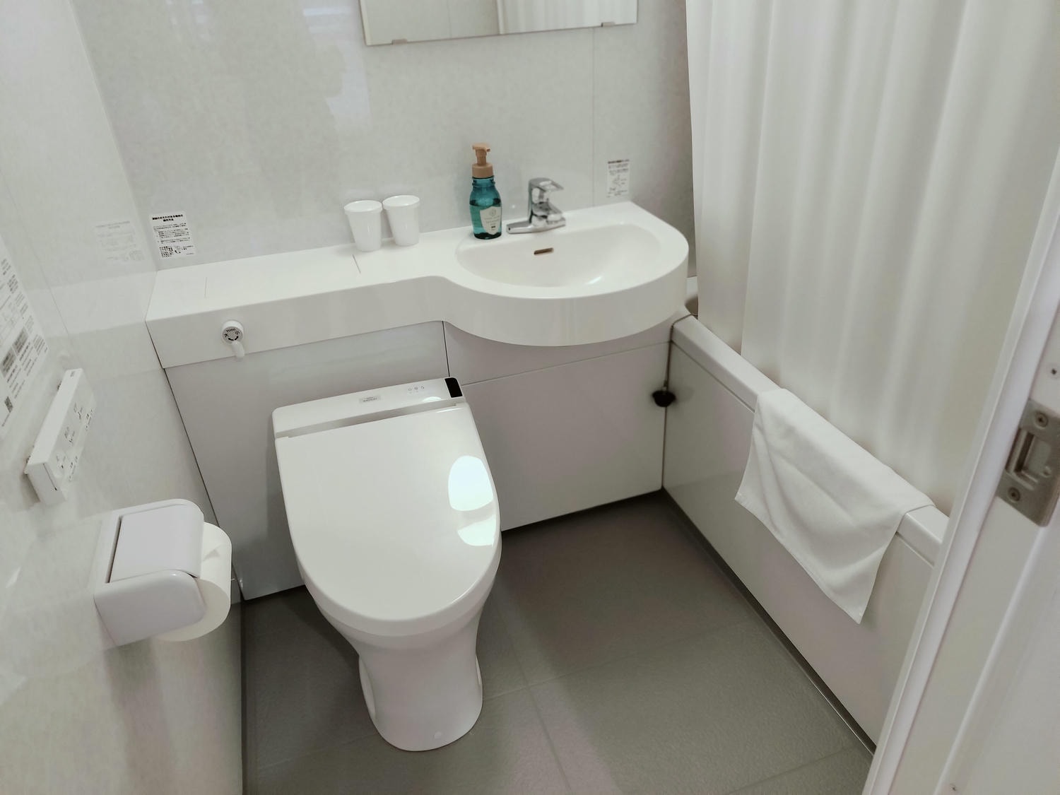 熊本天草住宿┃簡約檜木主題旅館ヒノキノホテル(𝐇𝐈𝐍𝐎𝐊𝐈𝐍𝐎 𝐇𝐎𝐓𝐄𝐋)可停車有早餐 天草自由行 天草自駕