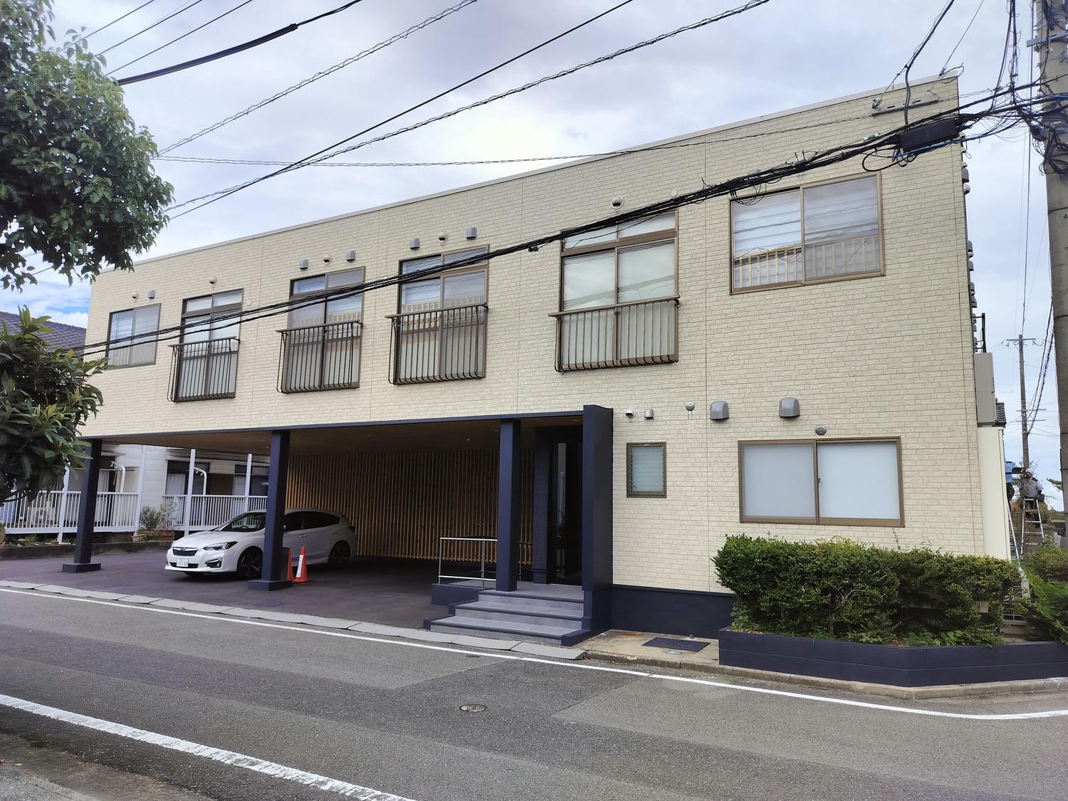 熊本天草住宿┃簡約檜木主題旅館ヒノキノホテル(𝐇𝐈𝐍𝐎𝐊𝐈𝐍𝐎 𝐇𝐎𝐓𝐄𝐋)可停車有早餐 天草自由行 天草自駕