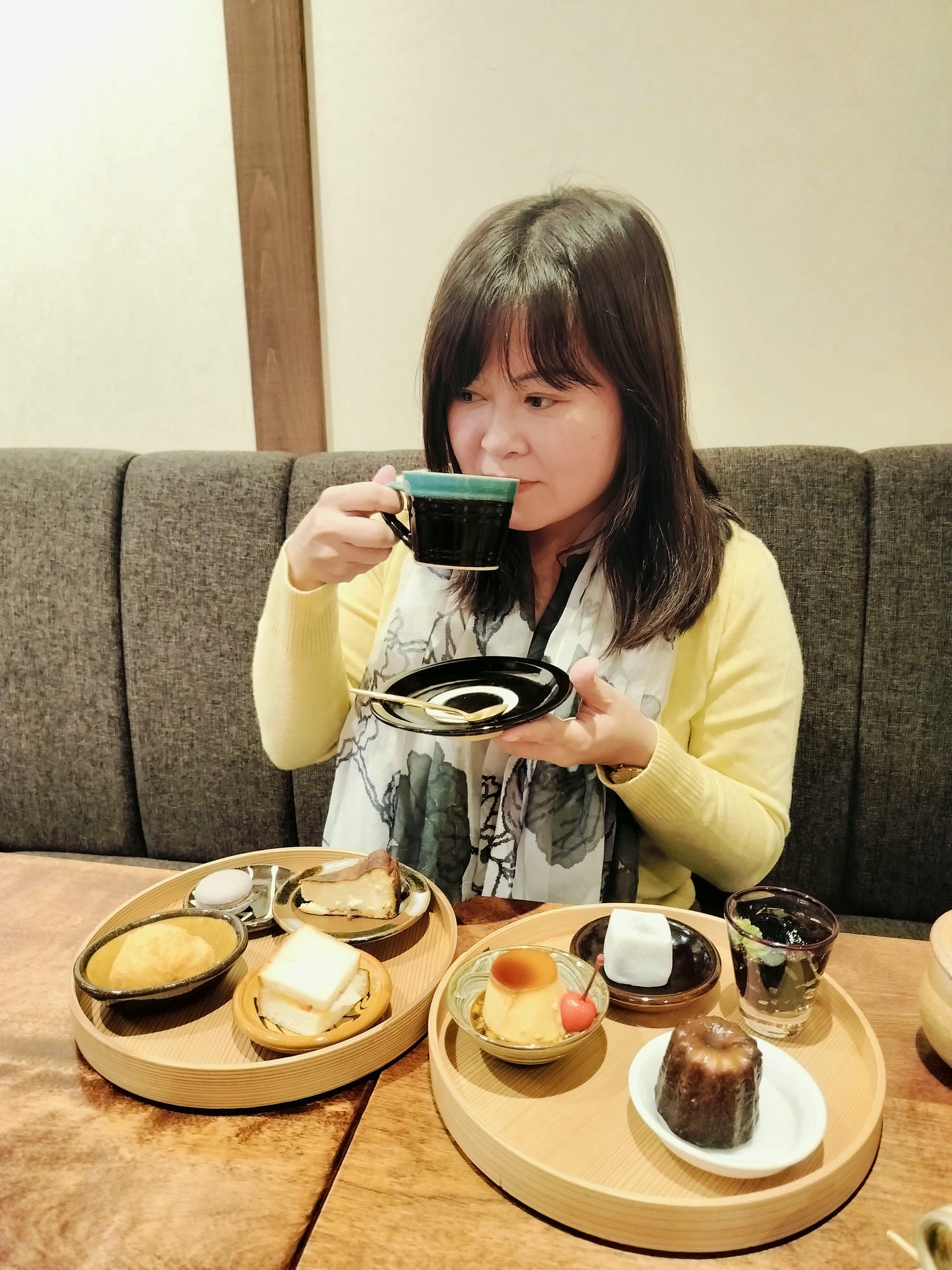 鳥取美食┃生活美學民藝「たくみ匠珈琲」午餐咖哩和牛漢堡排、下午茶蛋糕點心二層 視覺味覺享受 JR鳥取走6分 鳥取餐廳