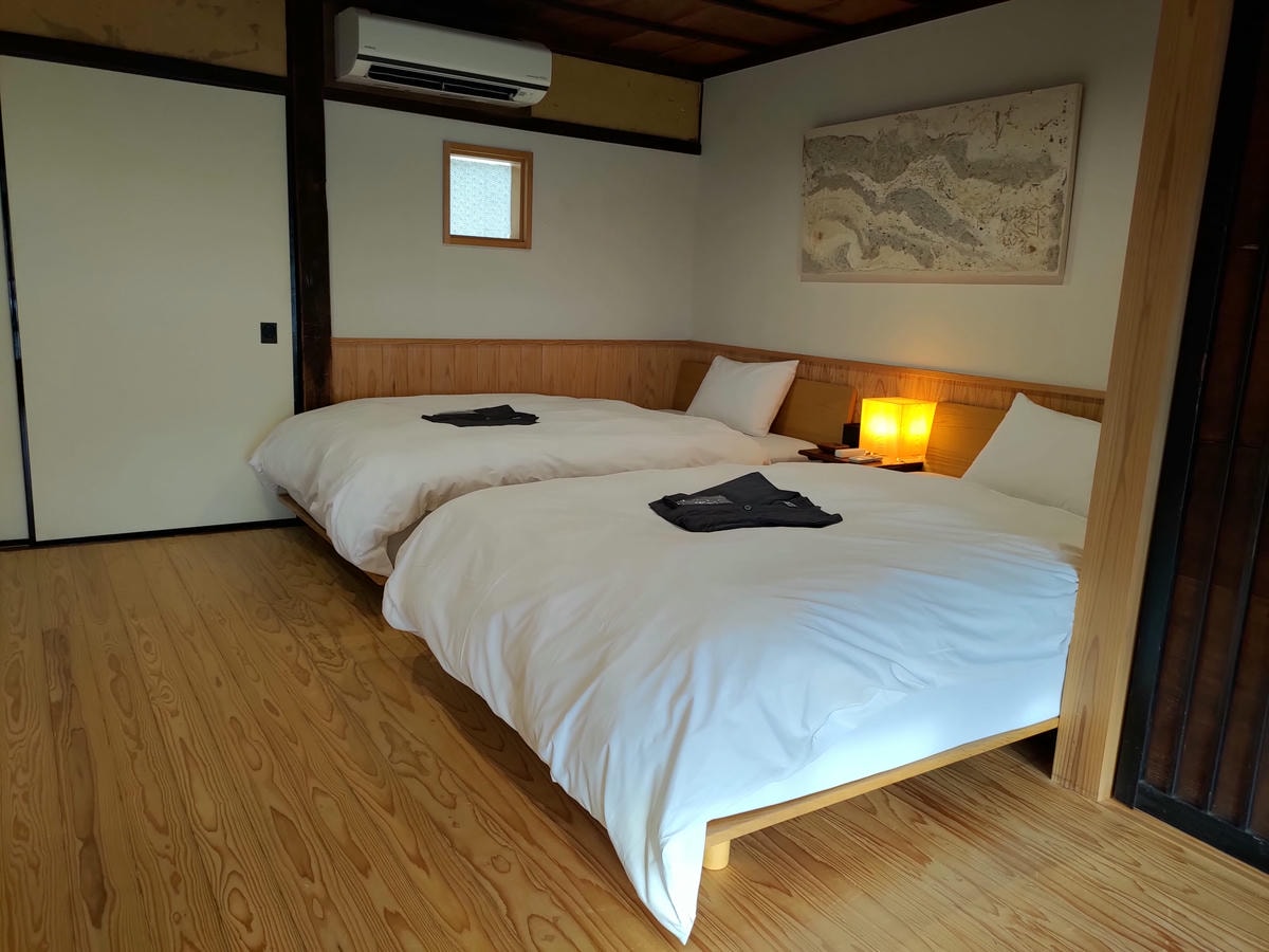 熊本住宿甲佐町┃NIPPONIA 「疏水之鄉」古民家住宿一日僅三房 水與歷史共生 百年當鋪房 樓中樓緣側賞日常 當地食材早餐