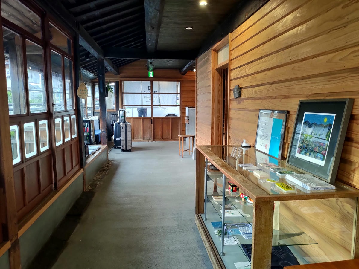 熊本住宿甲佐町┃NIPPONIA 「疏水之鄉」古民家住宿一日僅三房 水與歷史共生 百年當鋪房 樓中樓緣側賞日常 當地食材早餐