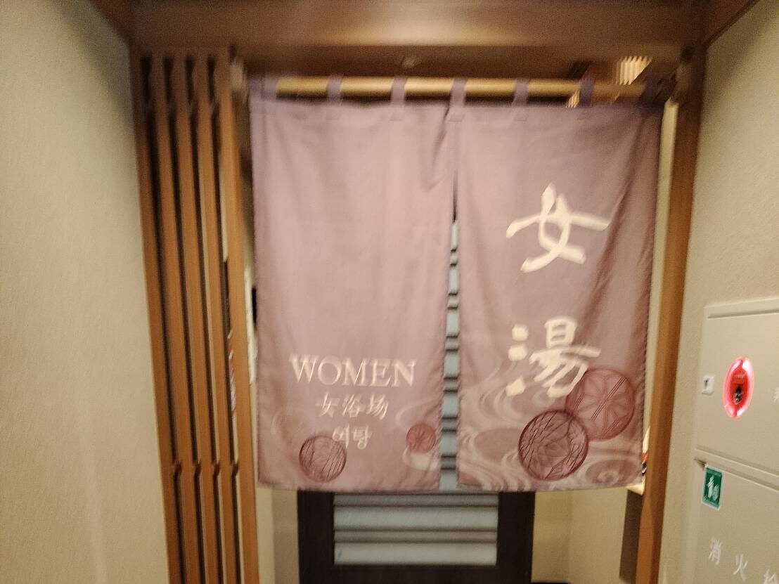 熊本市飯店┃日式全館塌塌米赤腳放鬆「御宿野乃熊本飯店」新開幕!天然溫泉豐富早餐 夜鳴拉麵宵夜 花畑町站步行