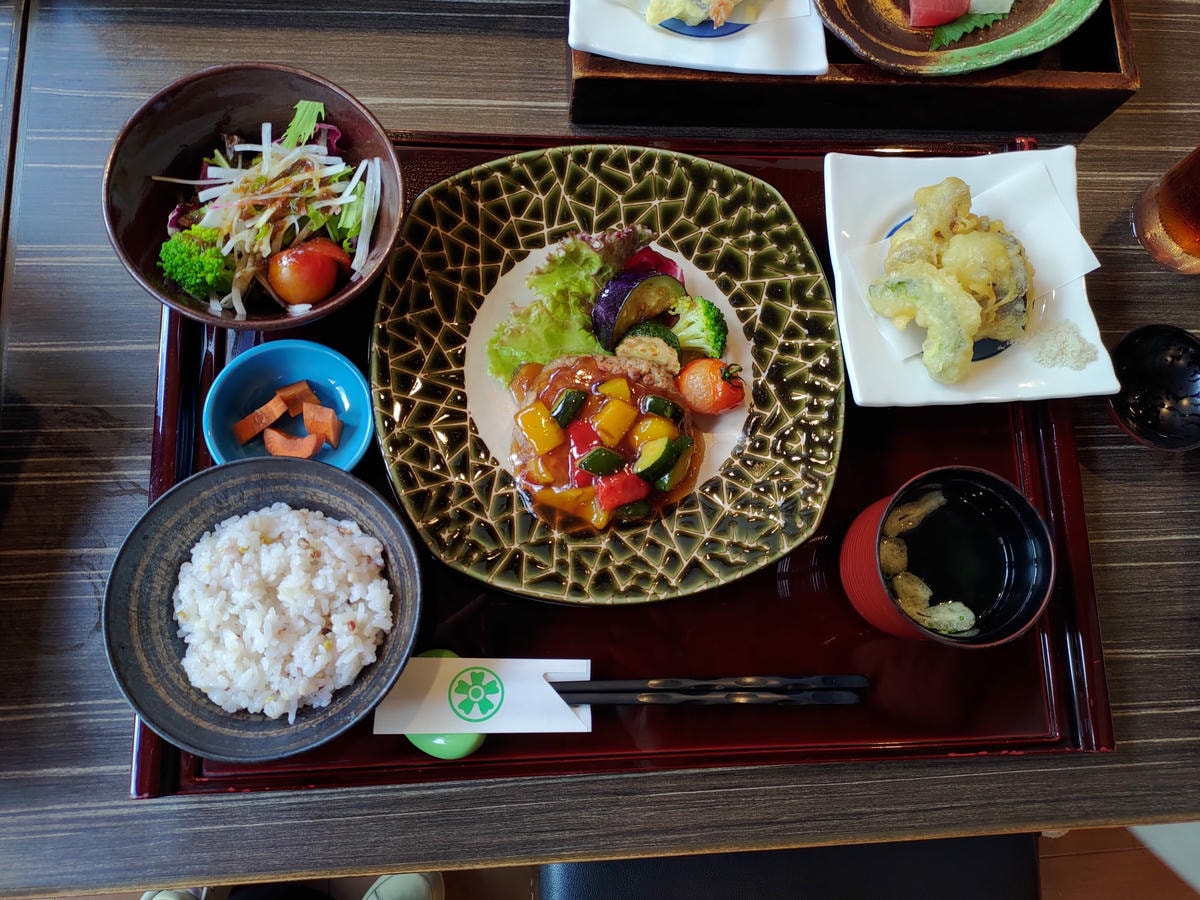 熊本市餐廳┃豪商宅邸古民家「神水茶寮」跳躍進化和食驚豔美味 百年神木豎立幸福 電車健軍校前站 直飛熊本 - 第19張圖 熊本市餐廳┃豪商宅邸古民家「神水茶寮」跳躍進化和食驚豔美味 百年神木豎立幸福 電車健軍校前站 直飛熊本