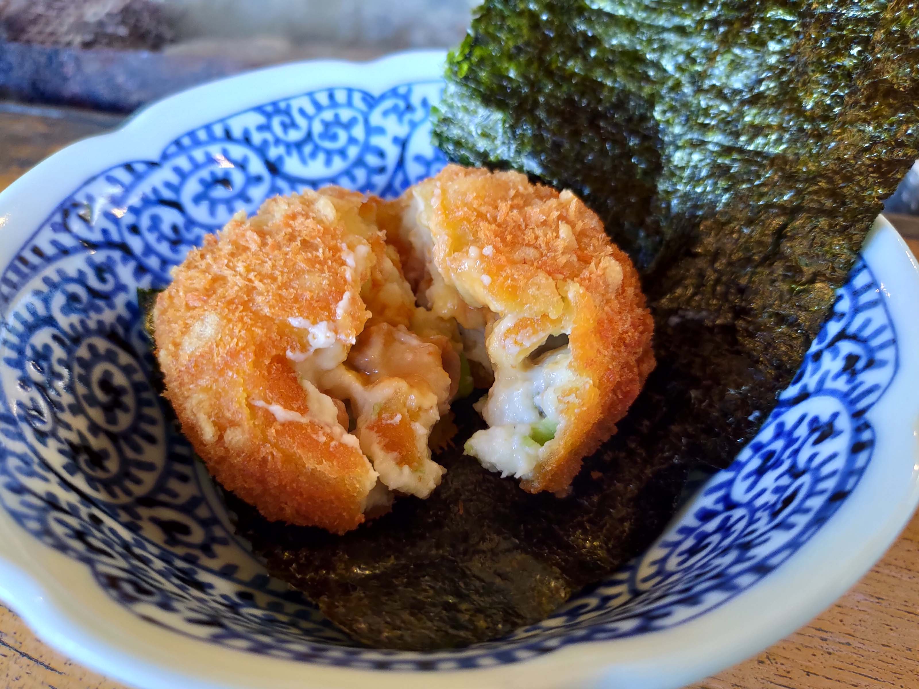 熊本天草┃95%遇見野生海豚跳的好高「天草海豚中心」200多頭超感動!「天草海鮮藏」吃最新鮮的海產 天草自駕 熊本直飛