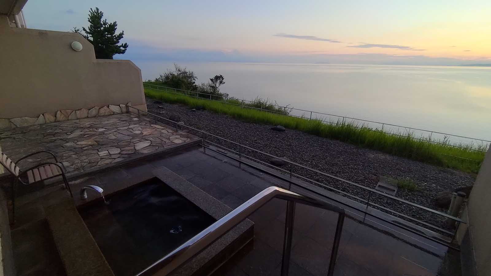 熊本天草┃天草ALEGRIA花園酒店渡假聖地 特別房開箱 專屬海平線天然溫泉、賞盡星空日出!極致海鮮一泊二食ホテルアレグリアガーデンズ天草 熊本自由行 - 第26張圖 熊本天草┃天草ALEGRIA花園酒店渡假聖地 特別房開箱 專屬海平線天然溫泉、賞盡星空日出!極致海鮮一泊二食ホテルアレグリアガーデンズ天草 熊本自由行