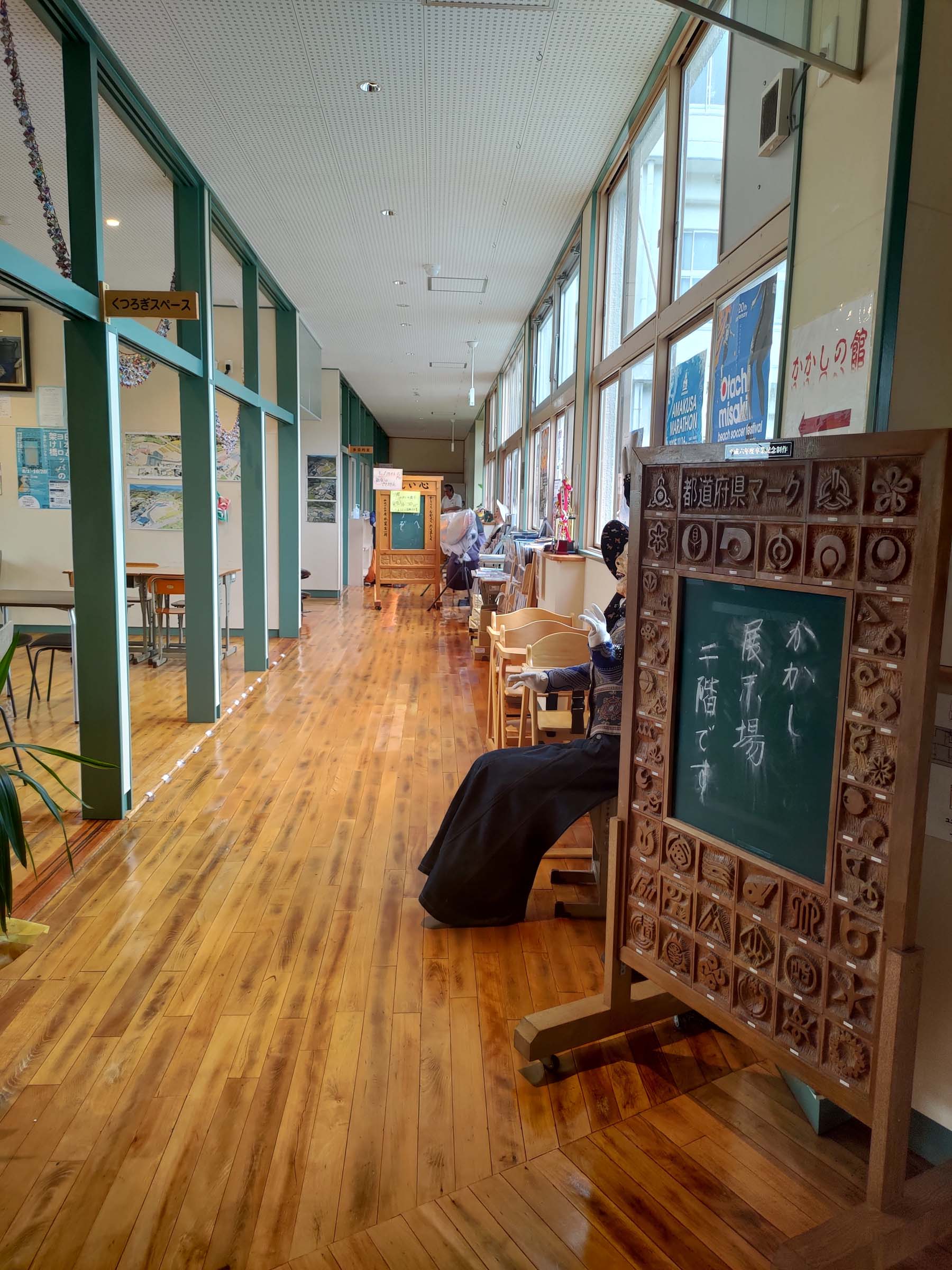 熊本天草┃小學校重生!600快樂村民都是假人「道之驛宮地岳稻草人村」特色景點 吃飯伴手禮蕎麥麵體驗 夏天挑戰測膽鬼屋天草自駕