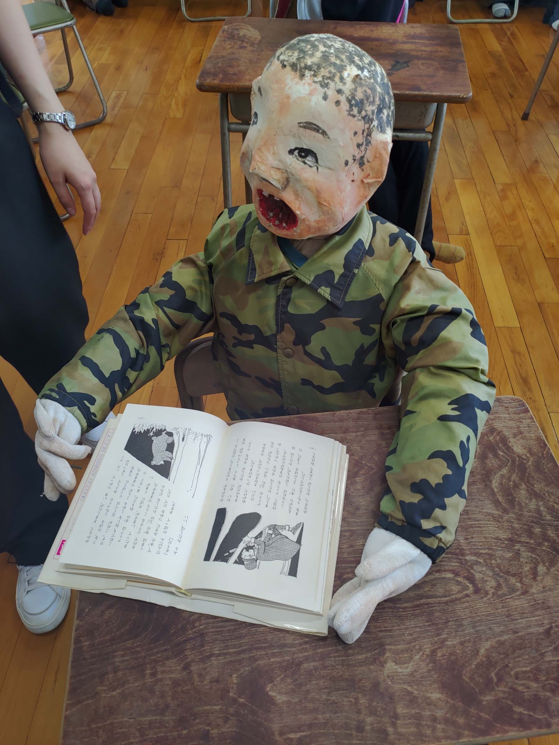 熊本天草┃小學校重生!600快樂村民都是假人「道之驛宮地岳稻草人村」特色景點 吃飯伴手禮蕎麥麵體驗 夏天挑戰測膽鬼屋天草自駕