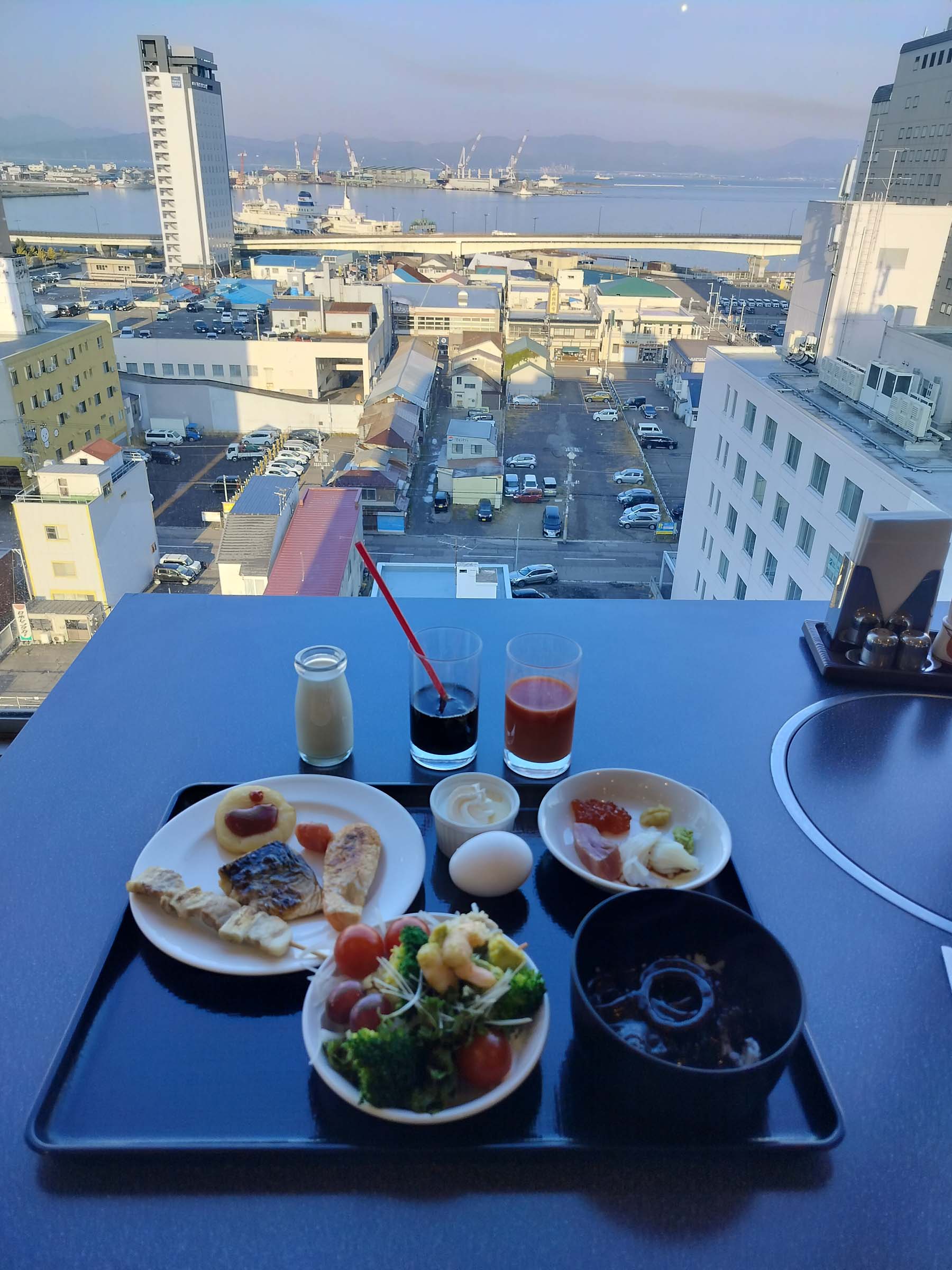 函館五日自由行賞楓┃虎航直飛 函館站RESOL飯店！特級套票路面電車走遍五稜郭 金森倉庫 函館山夜景元町 朝市海鮮 北海道自駕