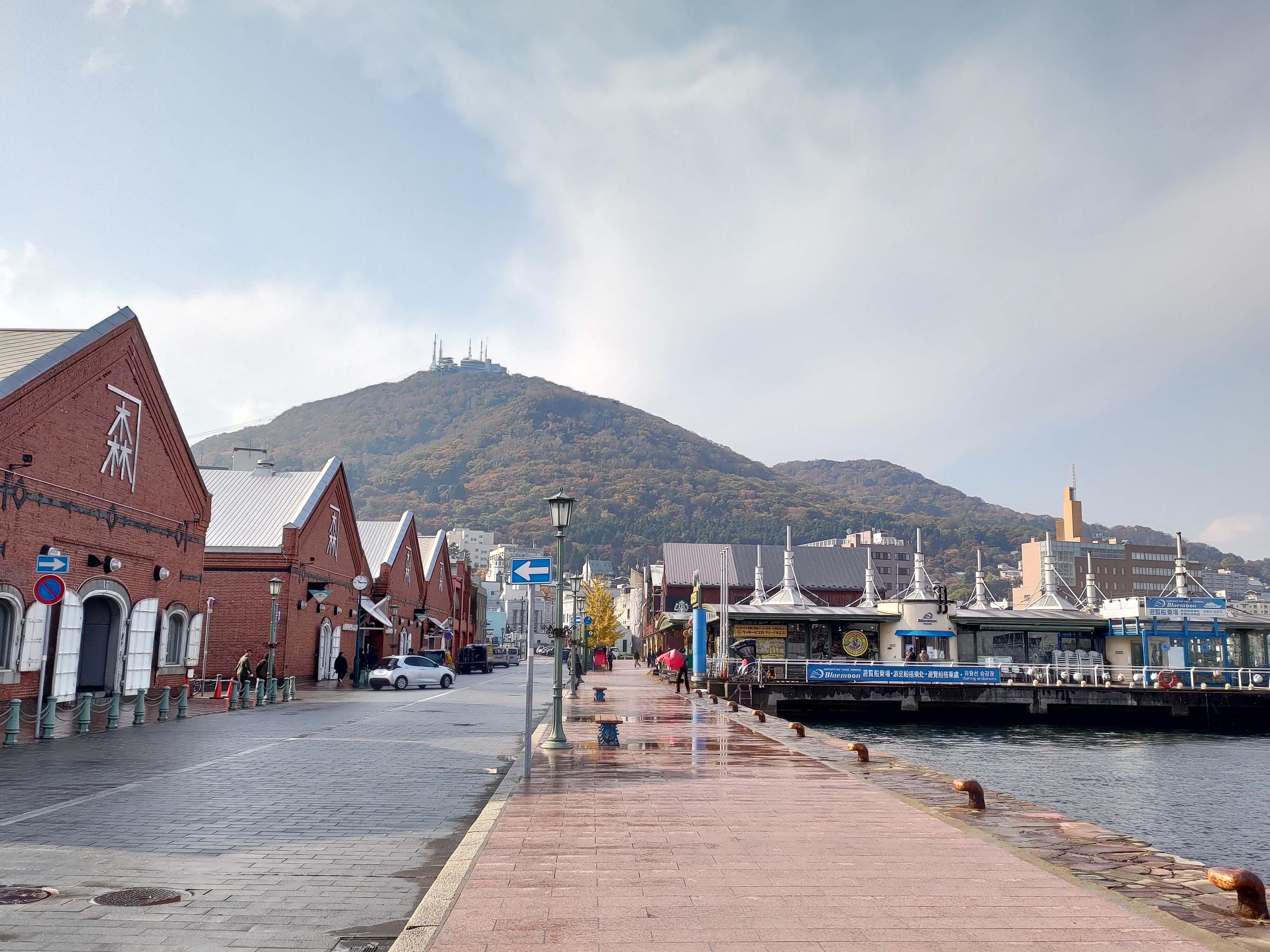 函館五日自由行賞楓┃虎航直飛 函館站RESOL飯店！特級套票路面電車走遍五稜郭 金森倉庫 函館山夜景元町 朝市海鮮 北海道自駕